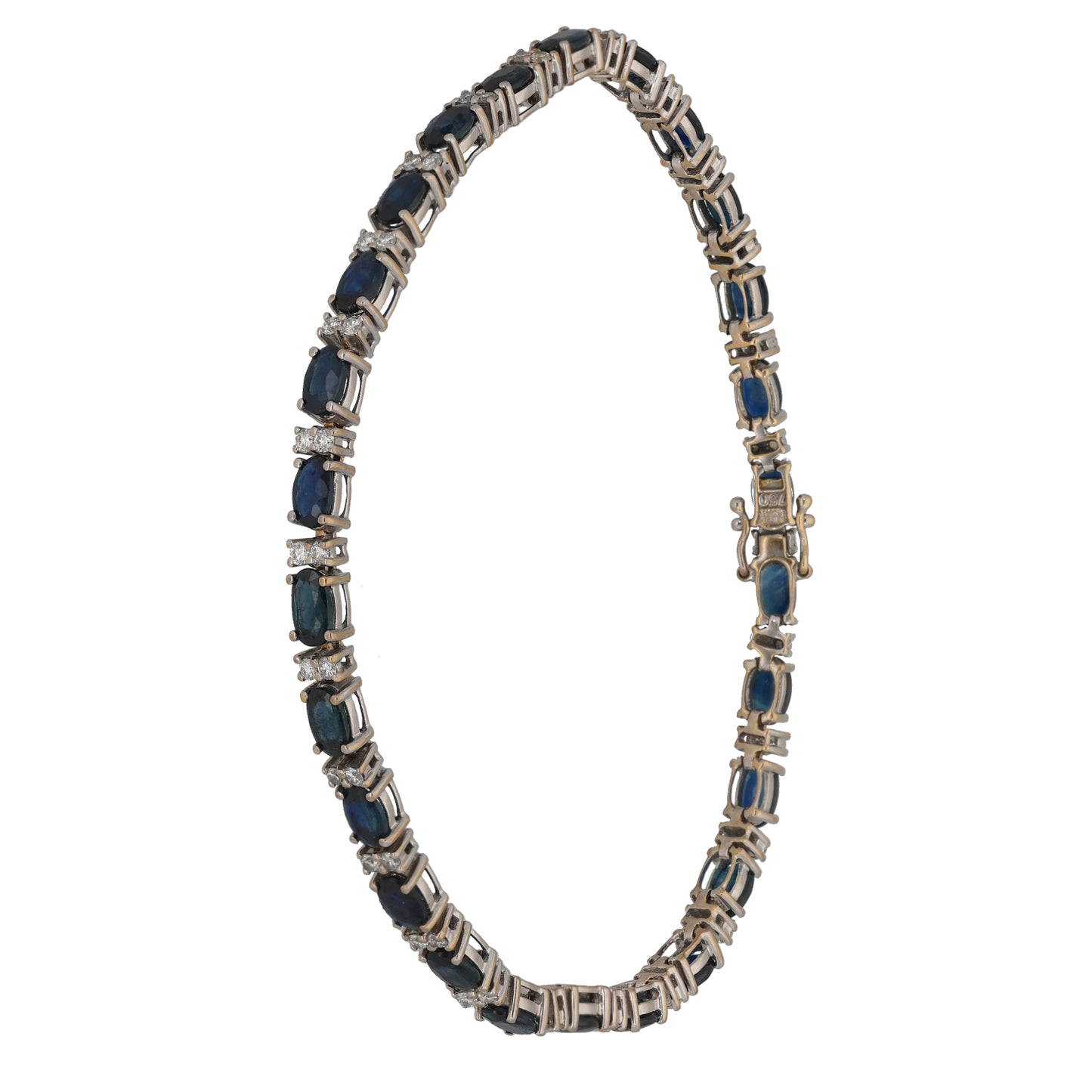 18ct White Gold 0.78ct Diamond Fancy Stone Set Bracelet