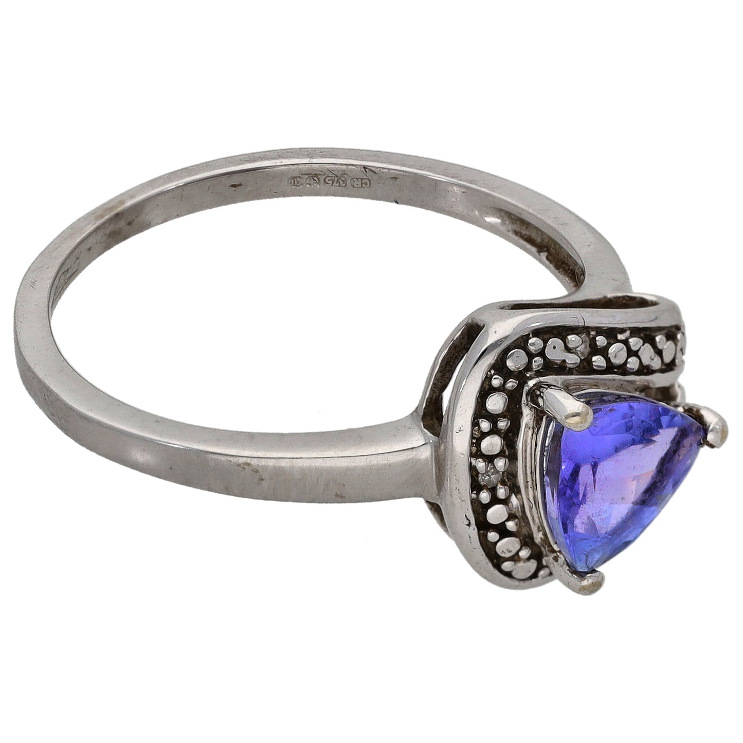 9ct White Gold Tanzanite & 0.015ct Diamond Dress/Cocktail Ring Size N