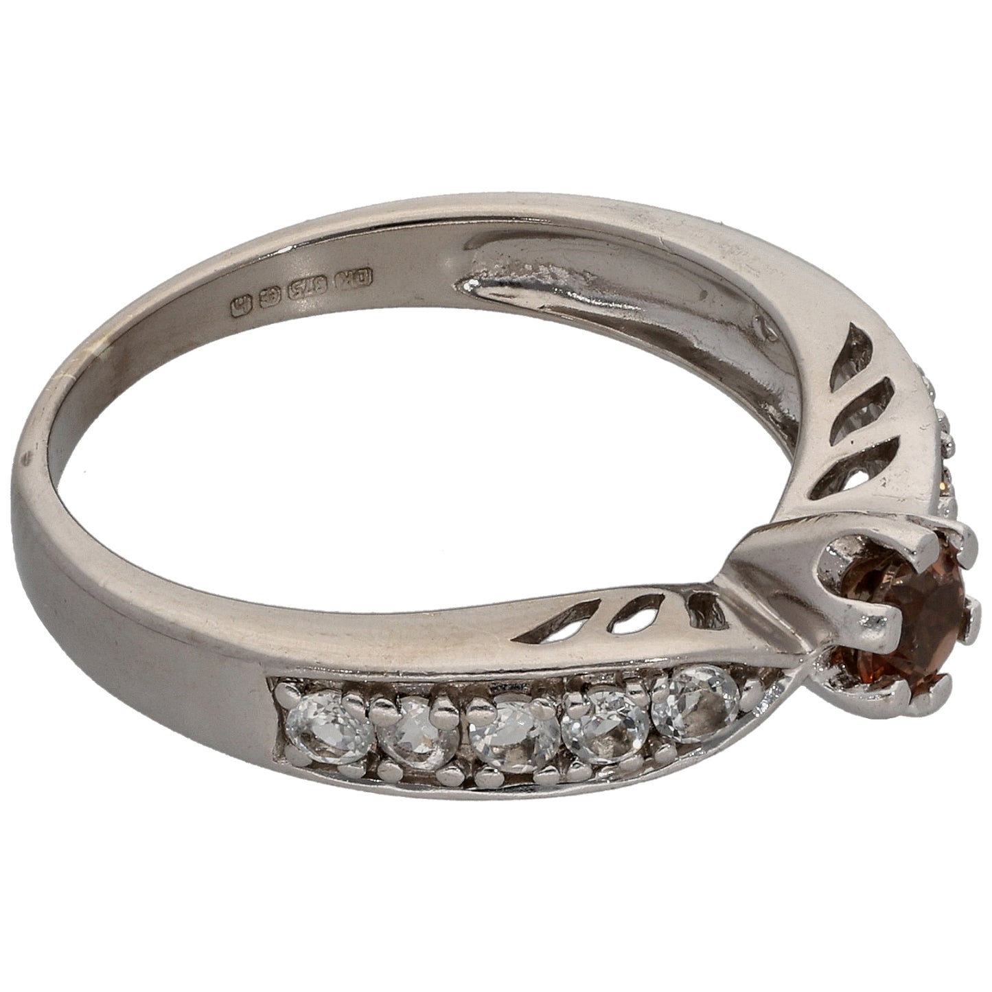 9ct White Gold Andalusite & Imitation Single Stone Ring with Accent Stones Size N