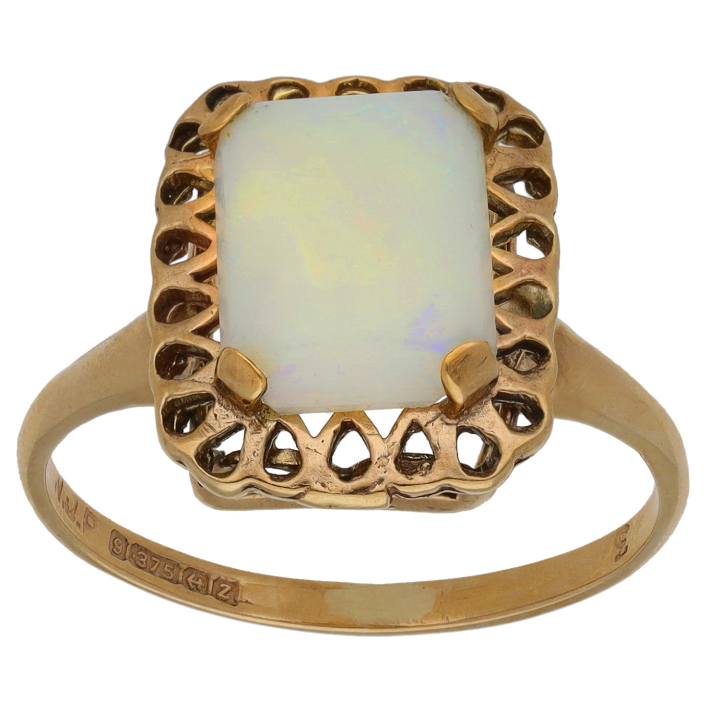 9ct Gold Opal Single Stone Ring Size P