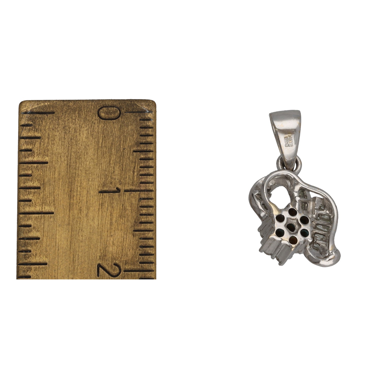 9ct White Gold 0.27ct Diamond Dress/Cocktail Pendant