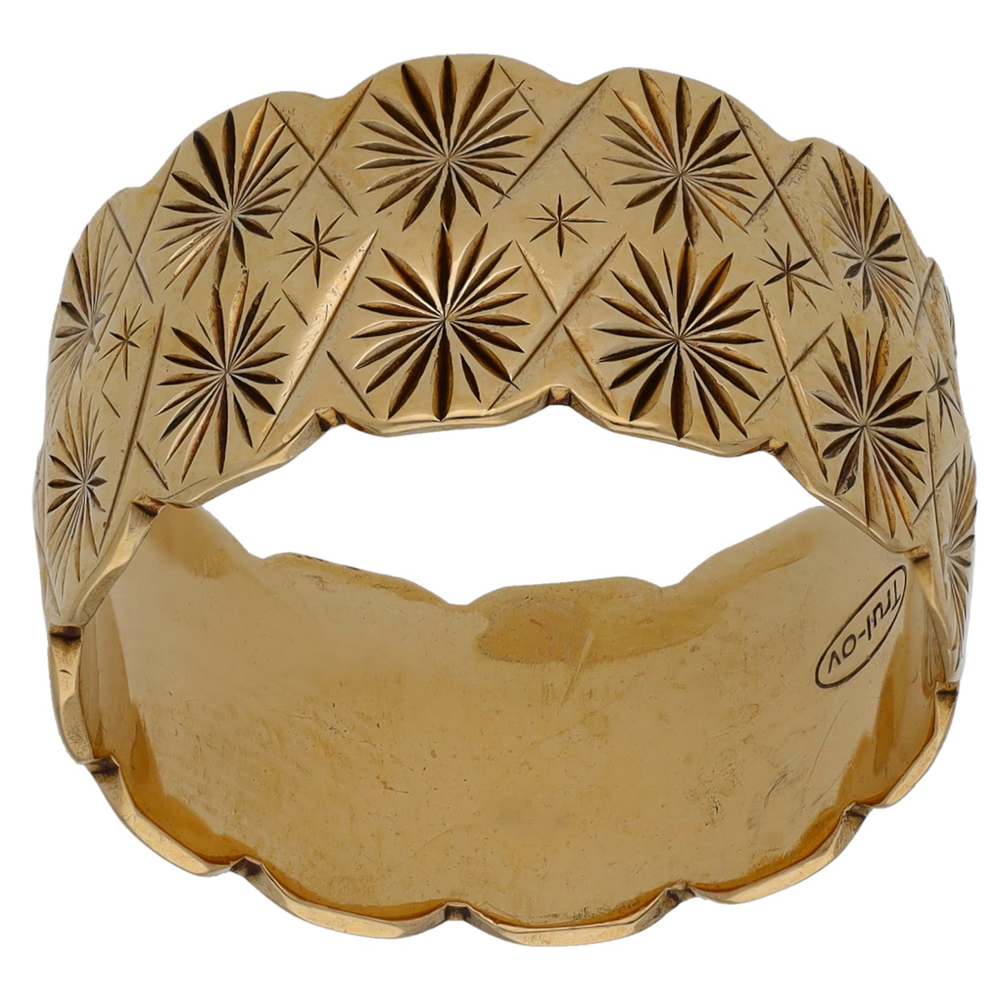 9ct Gold Patterned Wedding Ring Size Q