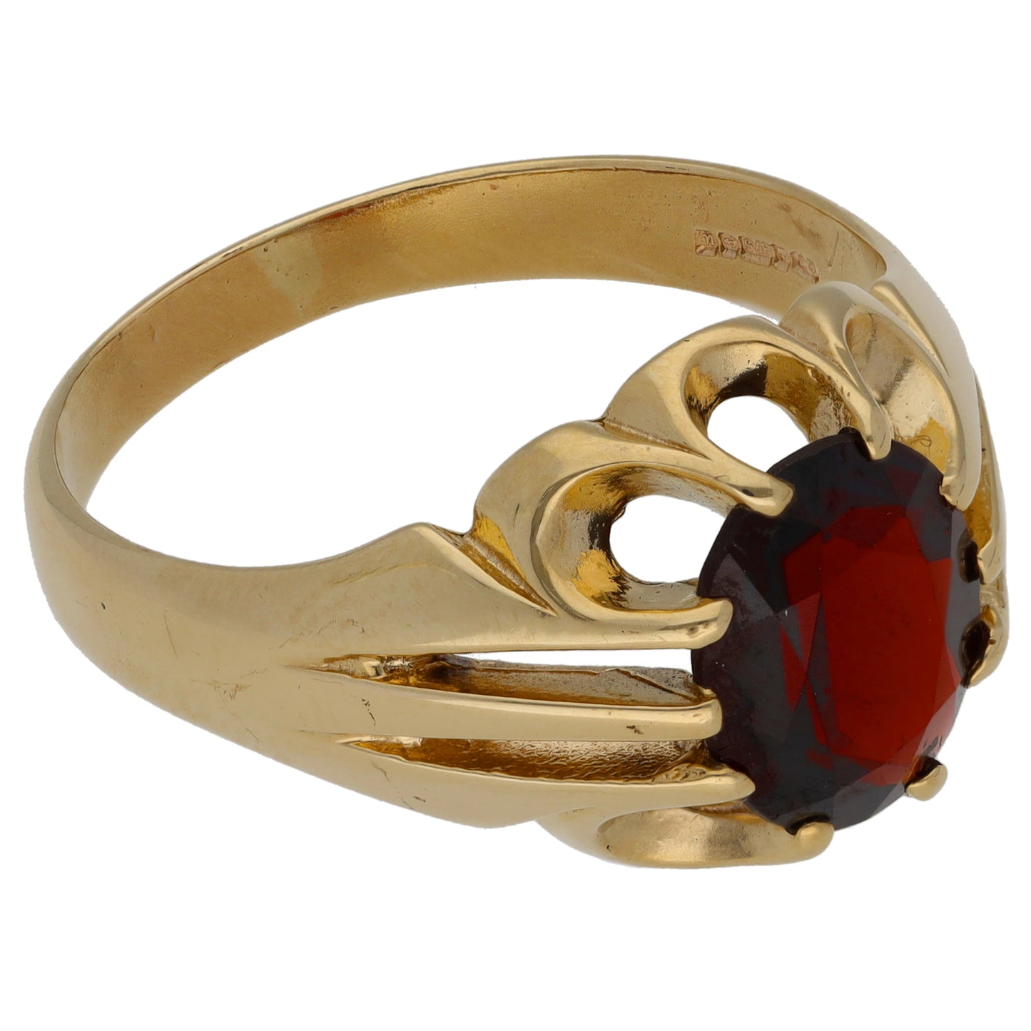 9ct Gold Garnet Single Stone Ring Size Z+1