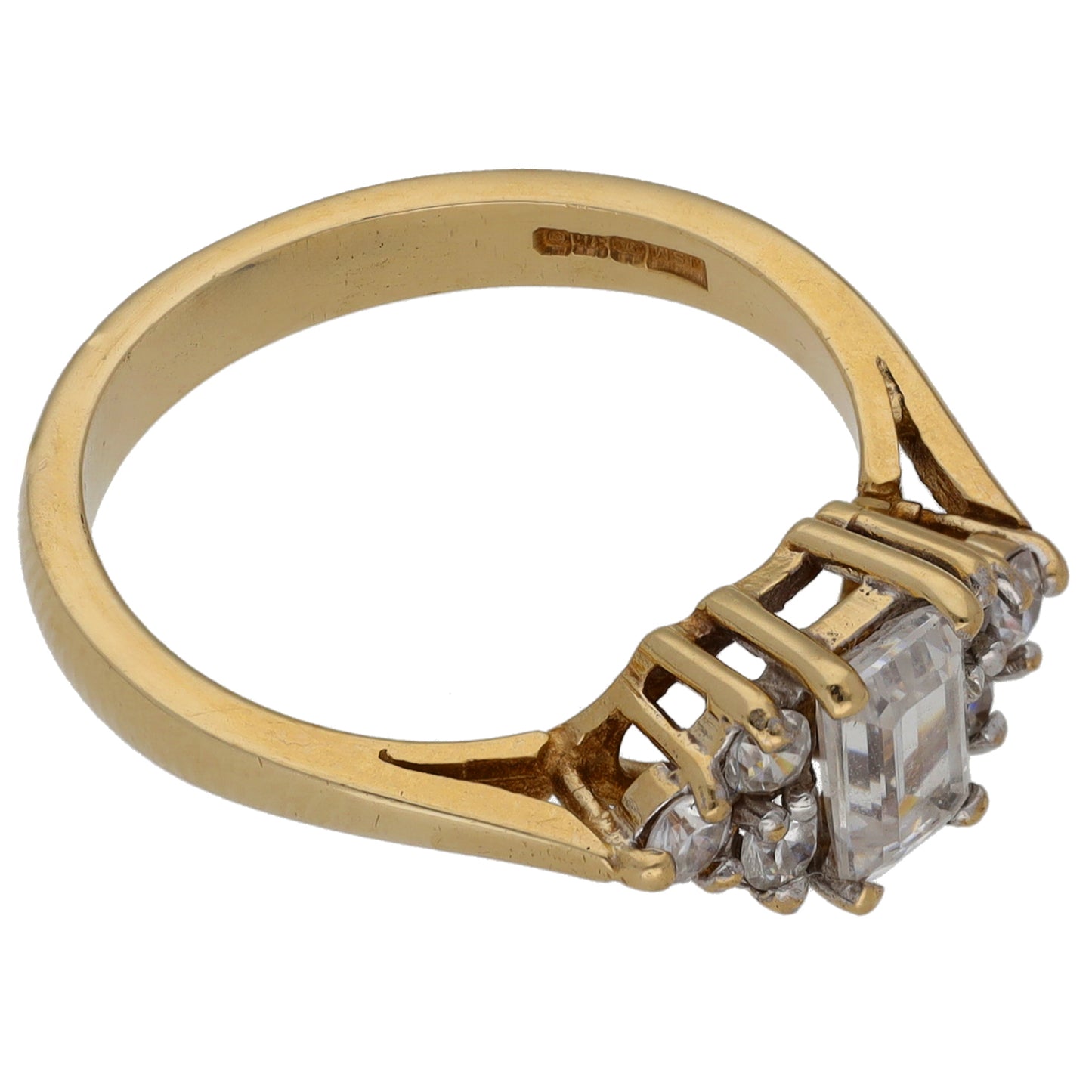 9ct Gold Cubic Zirconia Dress/Cocktail Ring Size N