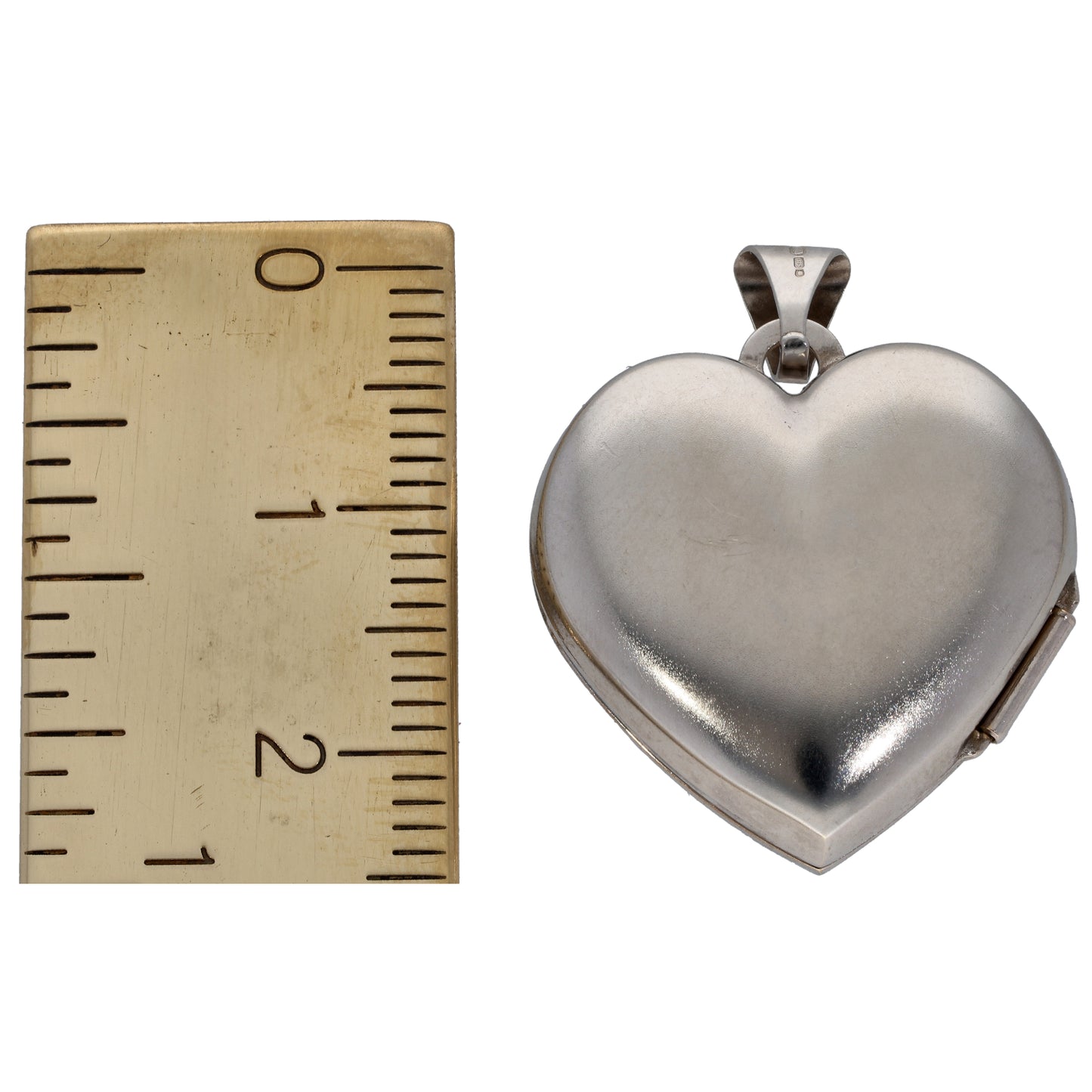 9ct White Gold Heart Pendant