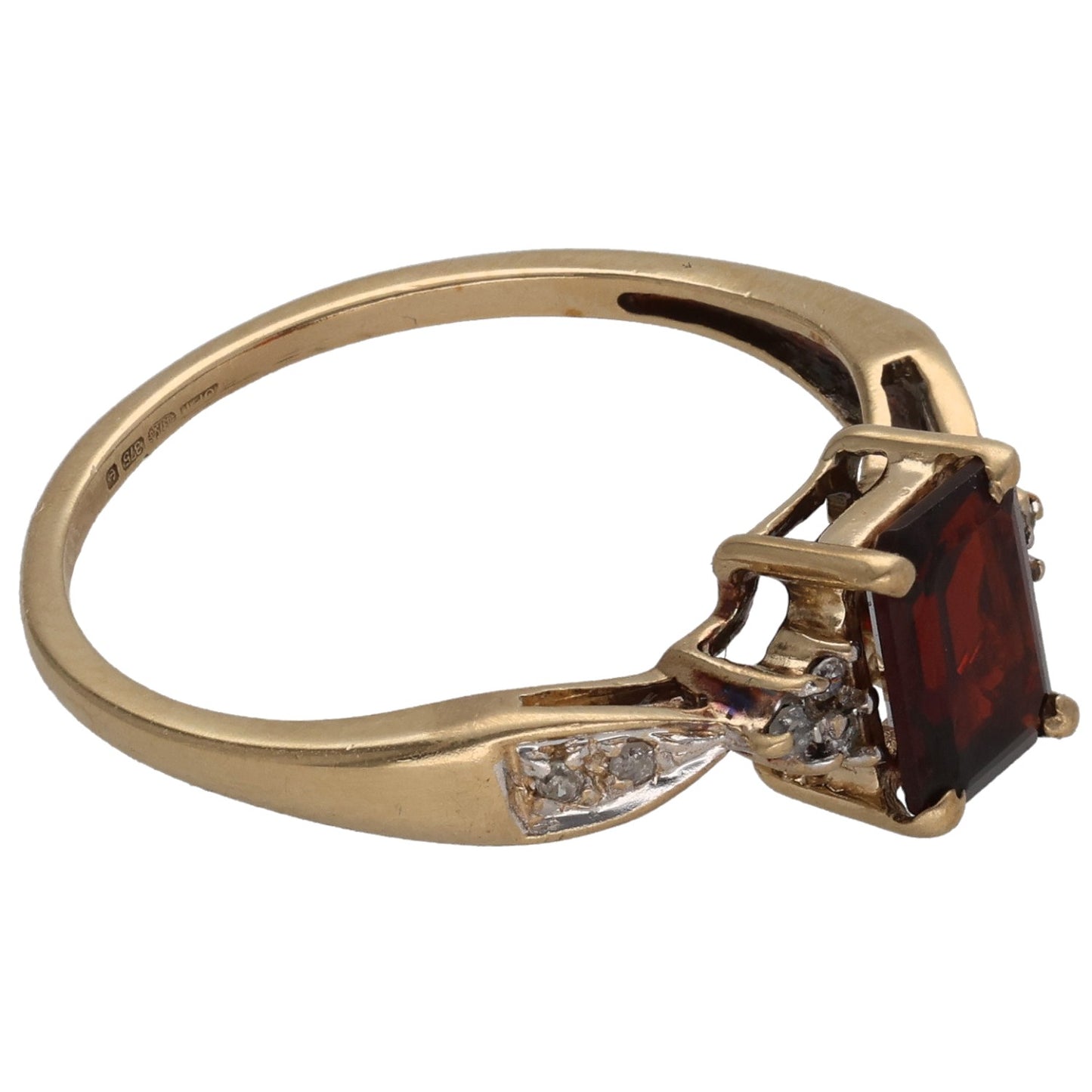 9ct Gold Garnet & 0.05ct Diamond Dress/Cocktail Ring Size O