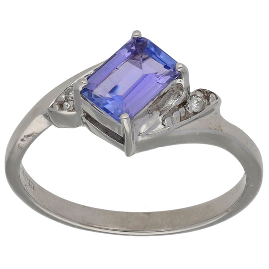 9ct White Gold Tanzanite & 0.02ct Diamond Single Stone Ring with Accent Stones Size N