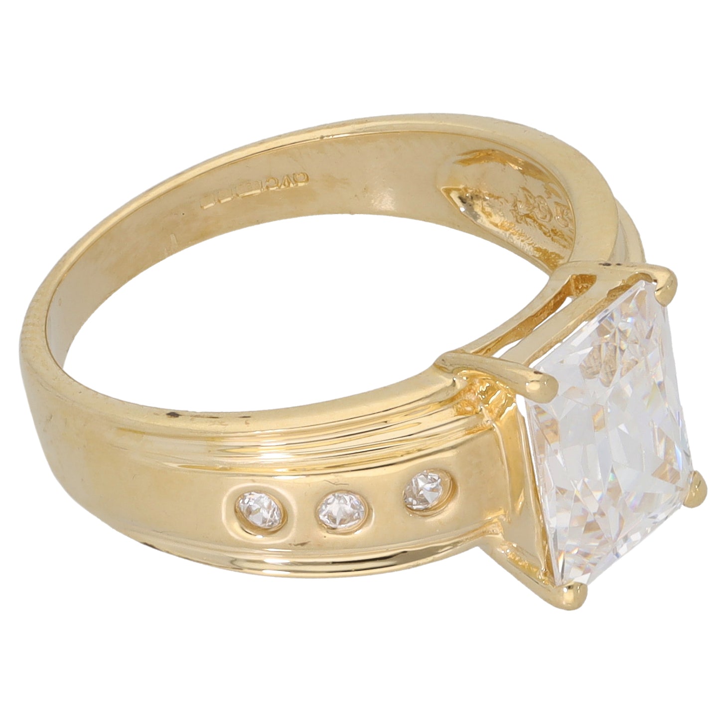 14ct Gold Cubic Zirconia Single Stone Ring with Accent Stones Size O