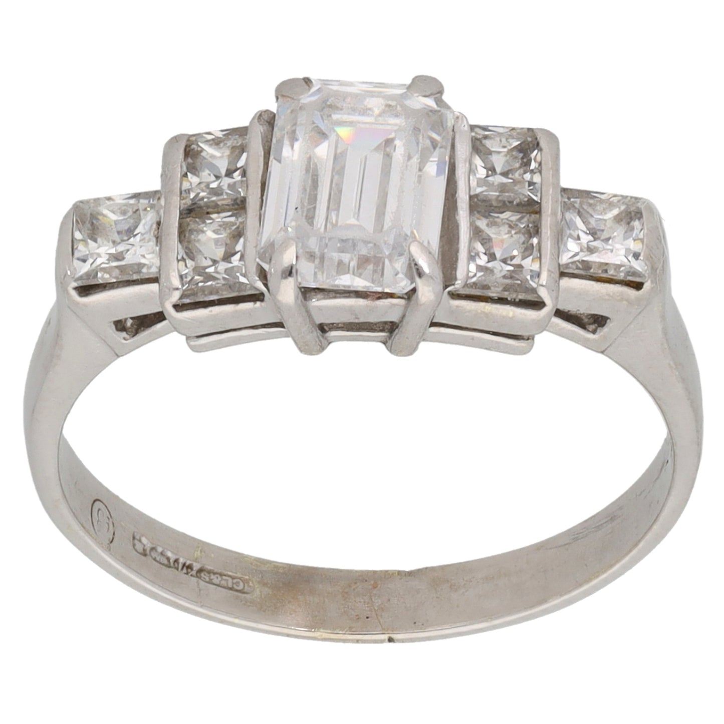 9ct White Gold Cubic Zirconia Dress/Cocktail Ring Size O