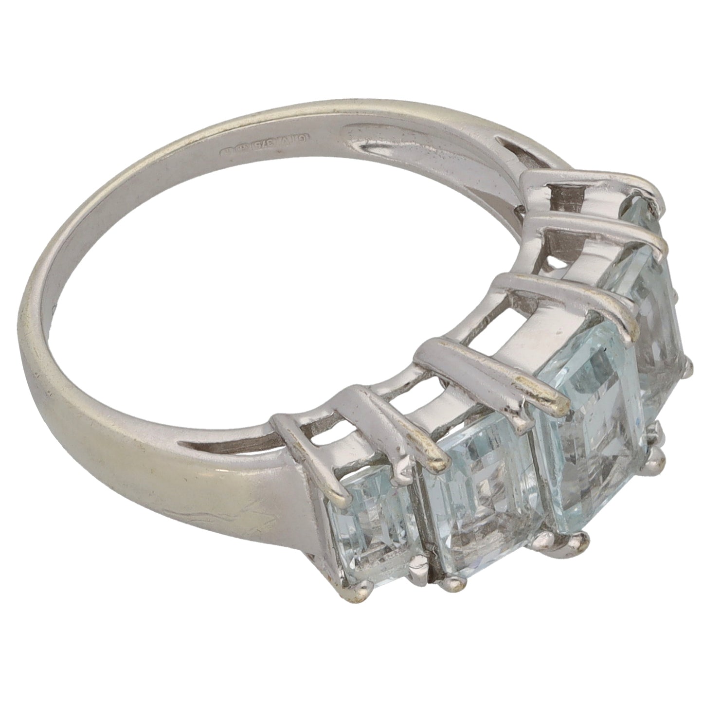 9ct White Gold Aquamarine Half Eternity Ring Size N