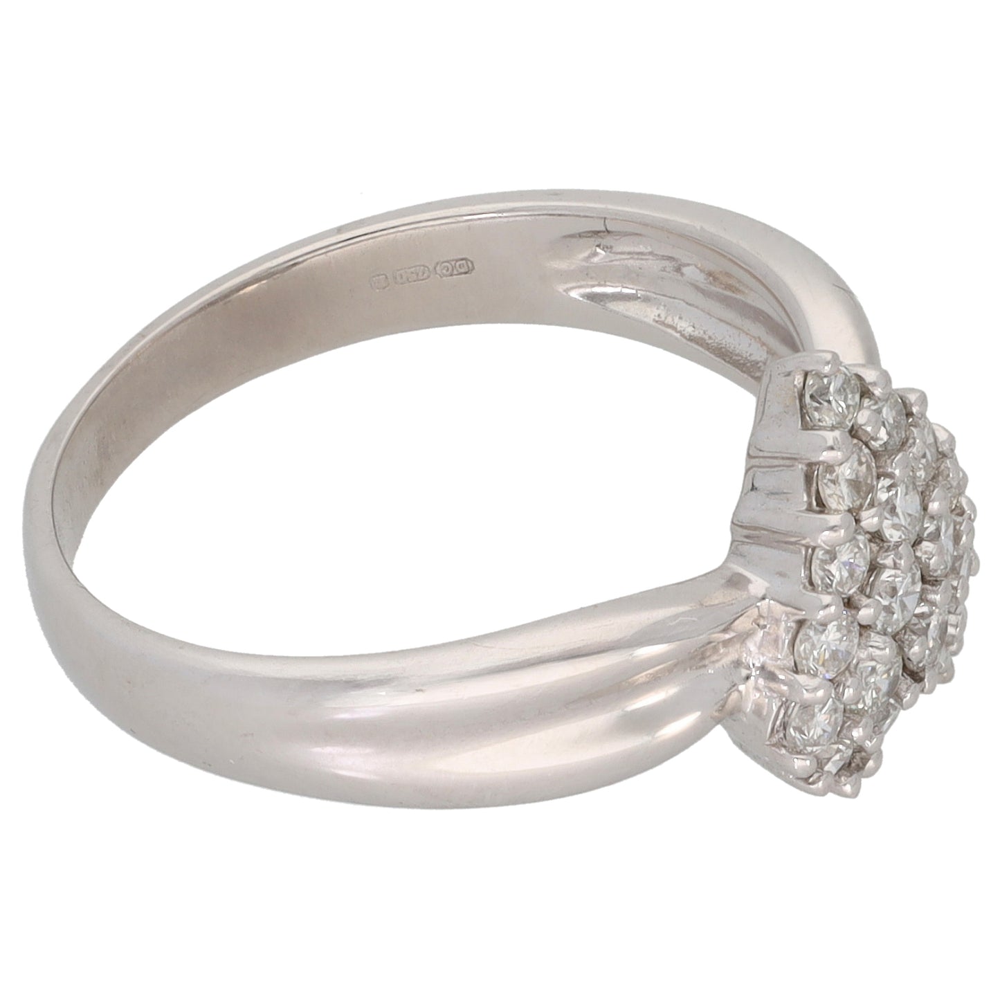 18ct White Gold 0.46ct Diamond Cluster Ring Size N