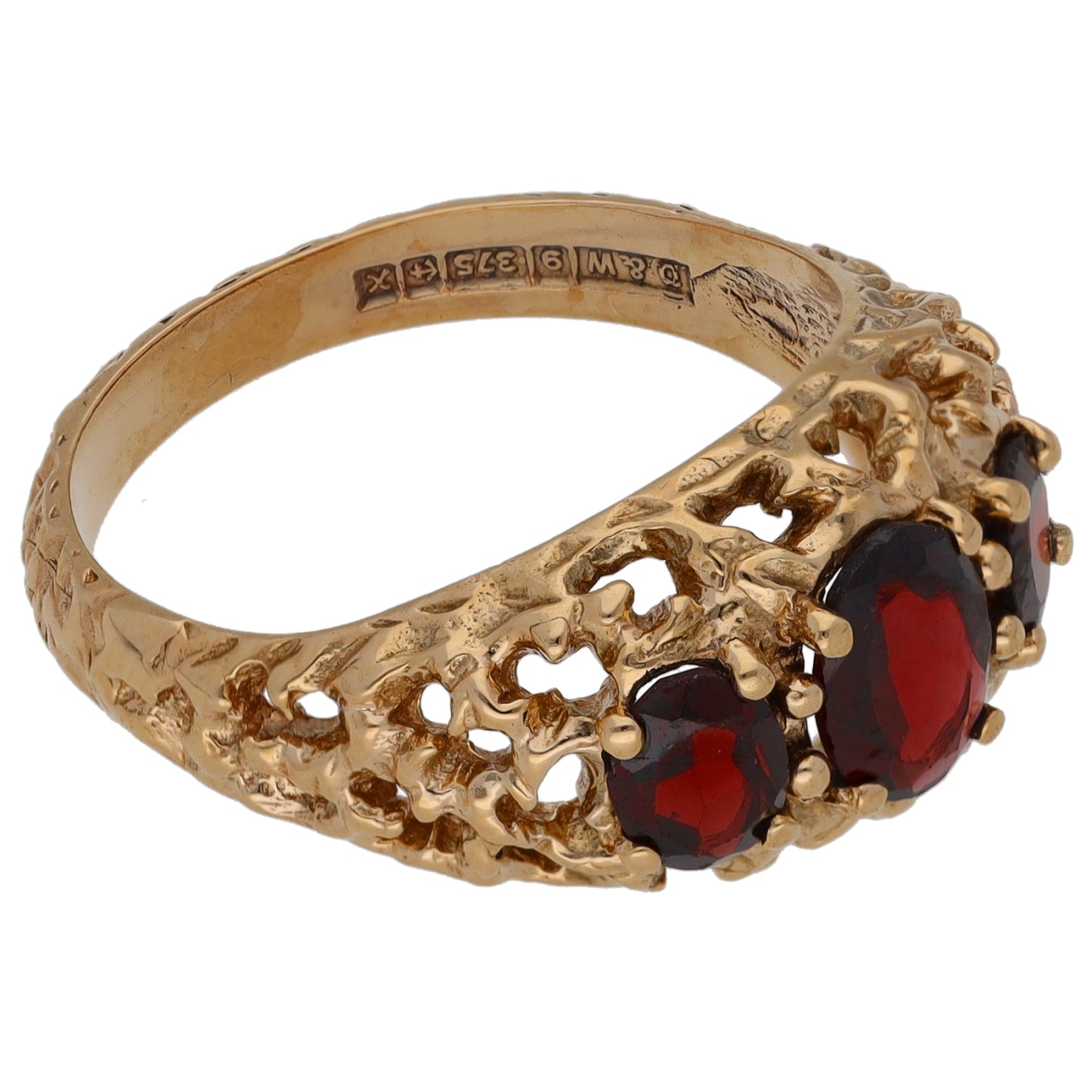 9ct Gold Garnet Trilogy Ring Size O