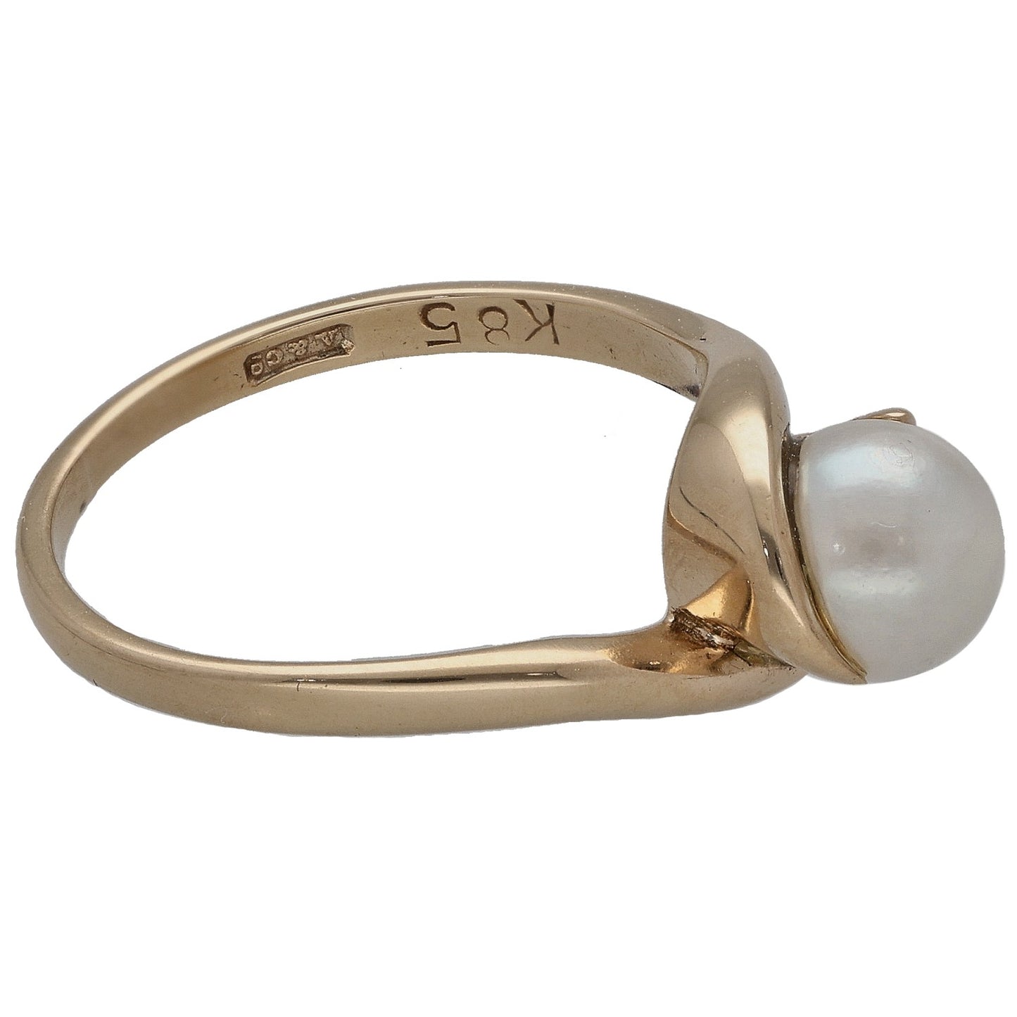 9ct gold ring with cultured pearl, side view, size M, inner mark visible