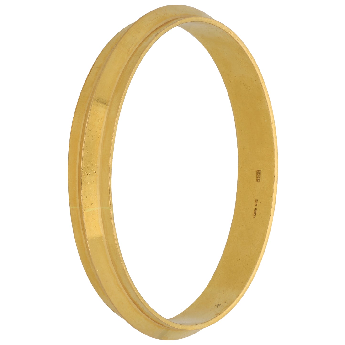 22ct Gold Bangle