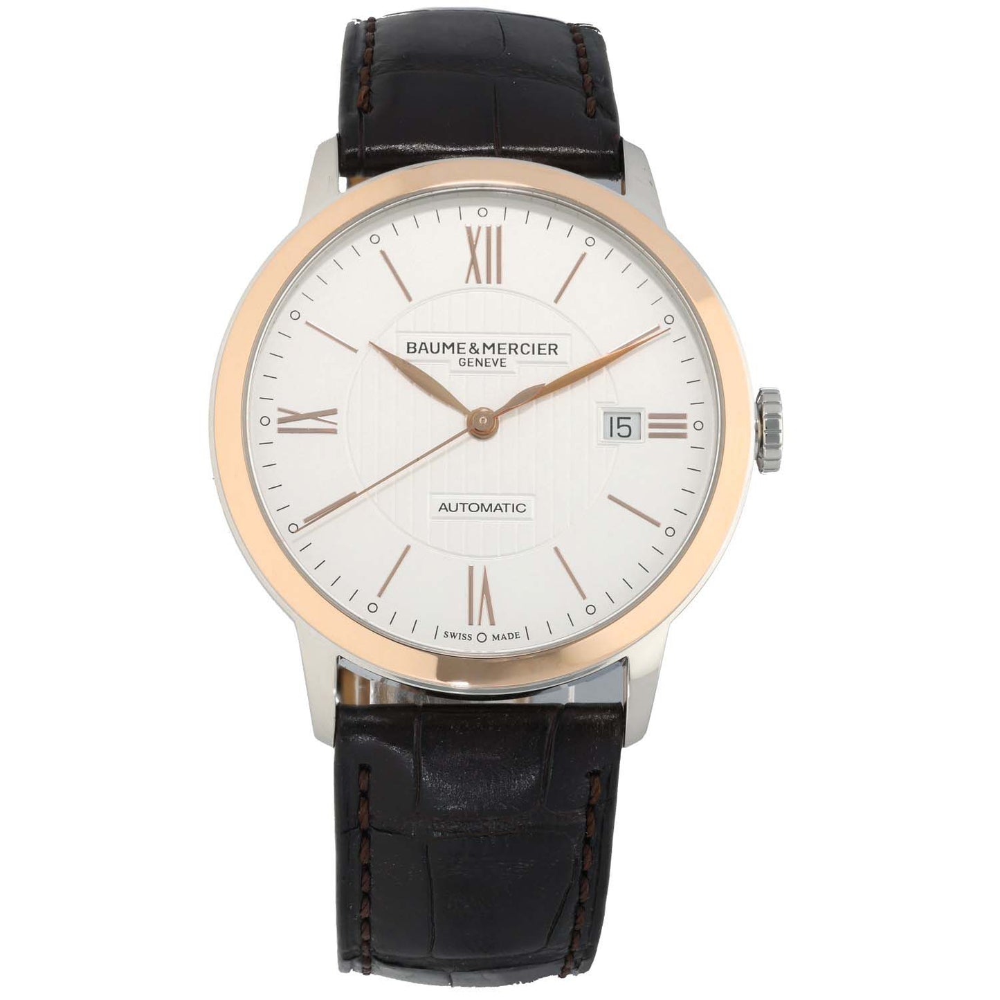 Baume Et Mercier Classimer 65782 Stainless steel wristwatch with white dial, Roman numerals, black leather strap, date window