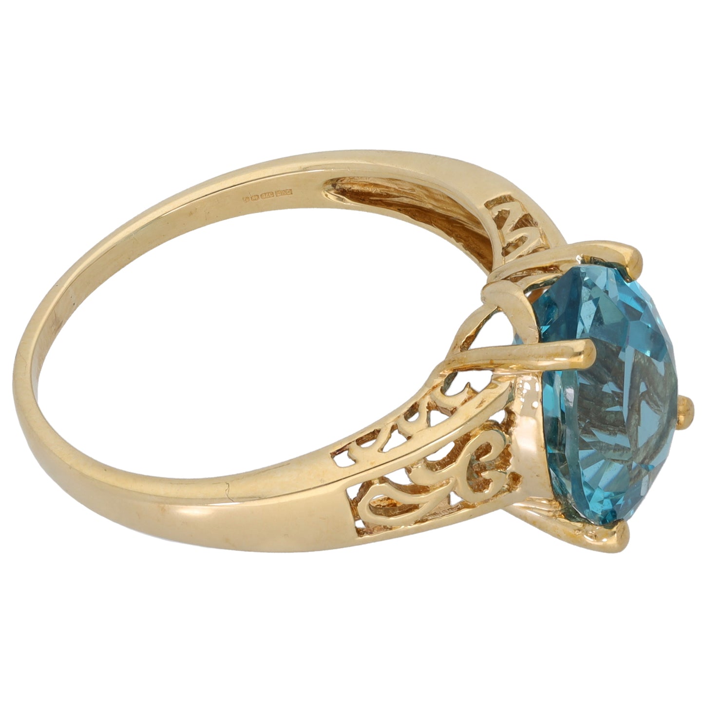 9ct Gold Topaz Single Stone Ring Size W