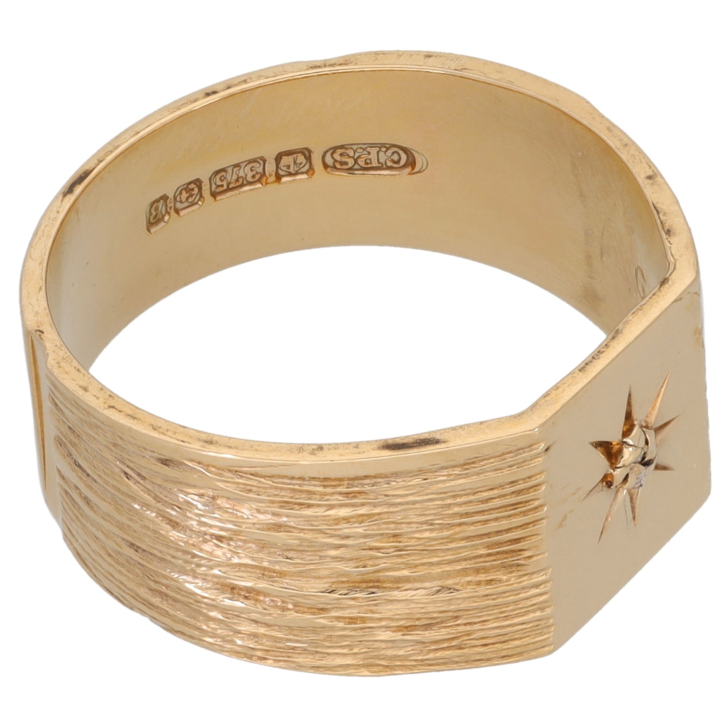 9ct Gold 0.0025ct Diamond Patterned Signet Ring Size P