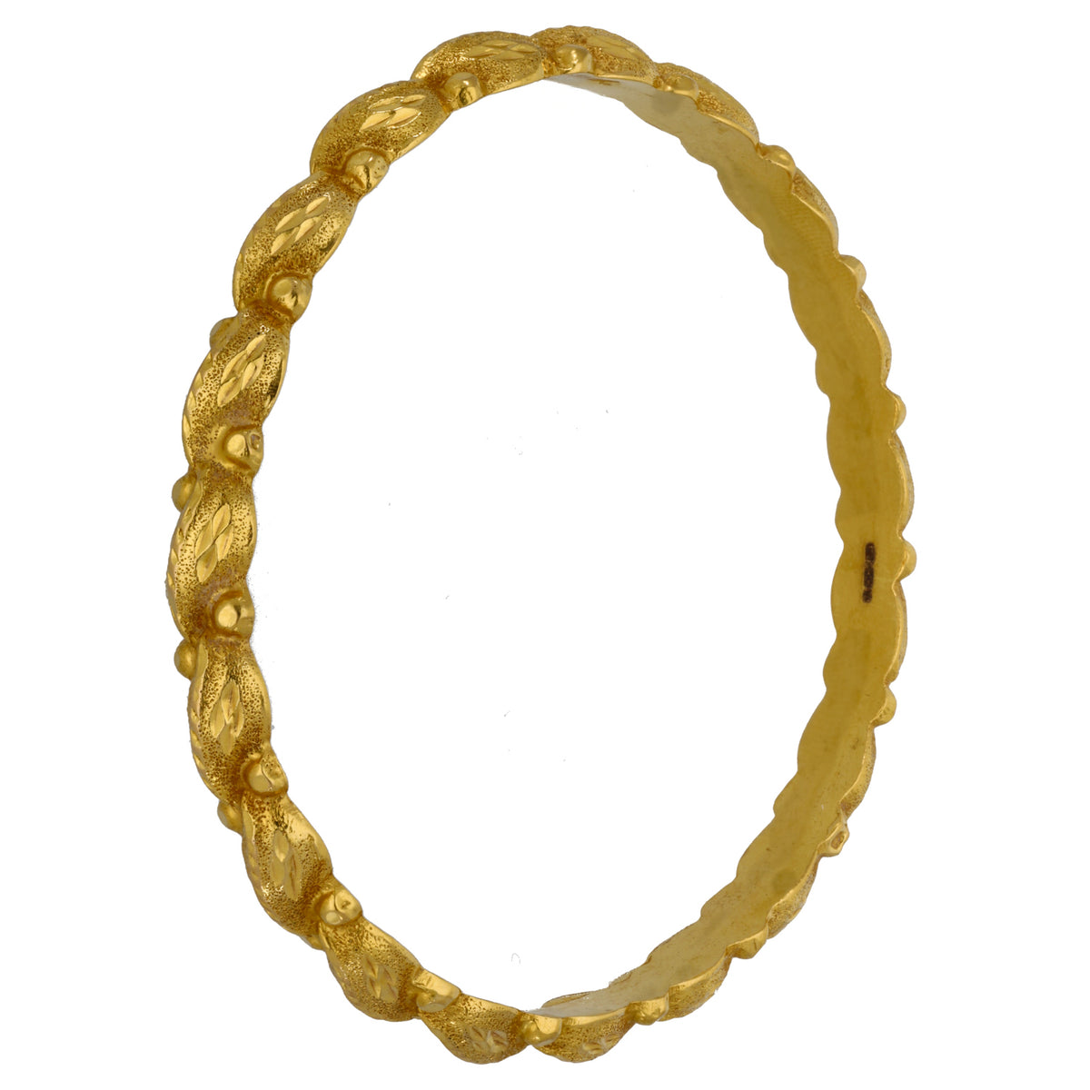 22ct Gold Bangle