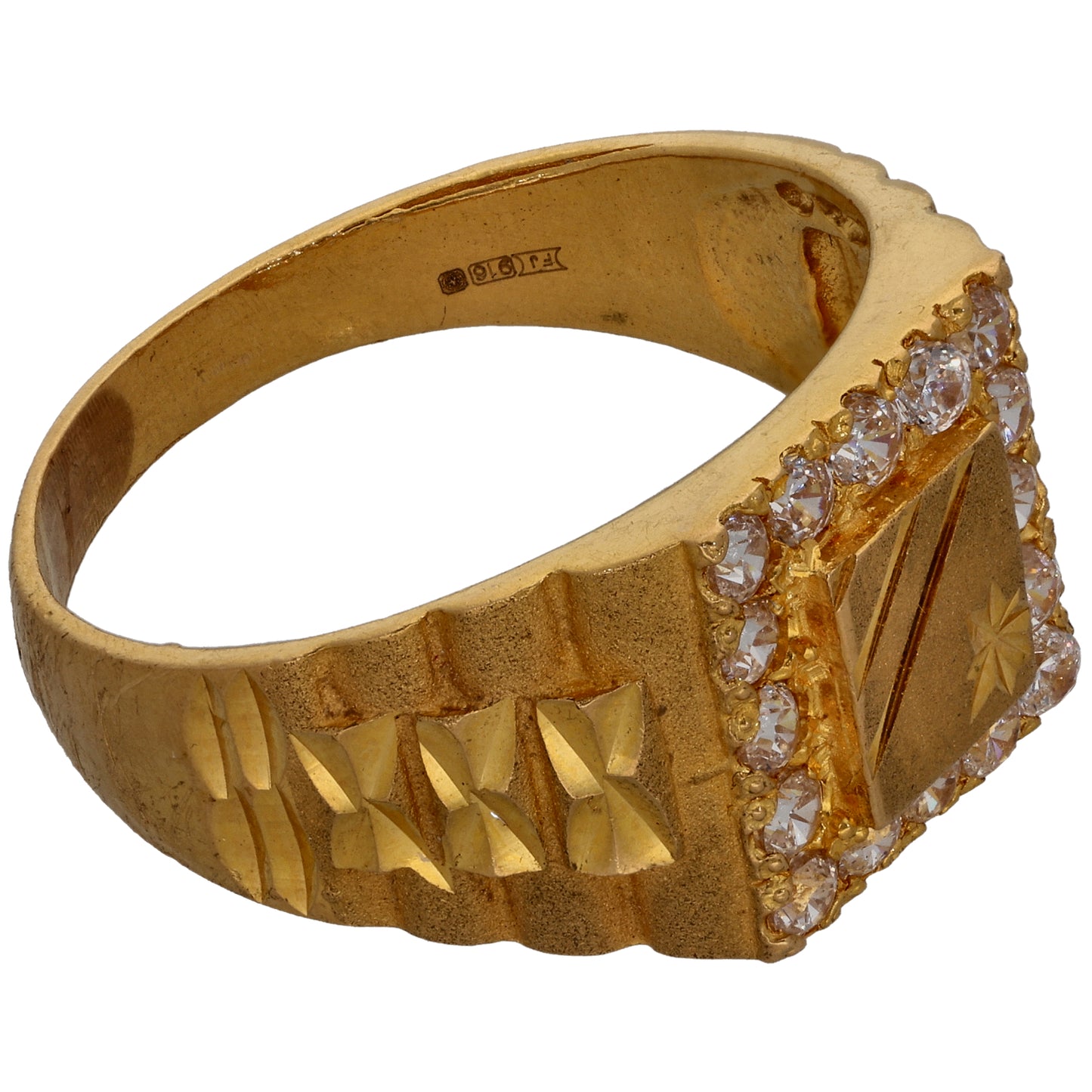 22ct Gold Cubic Zirconia Patterned Signet Ring Size W