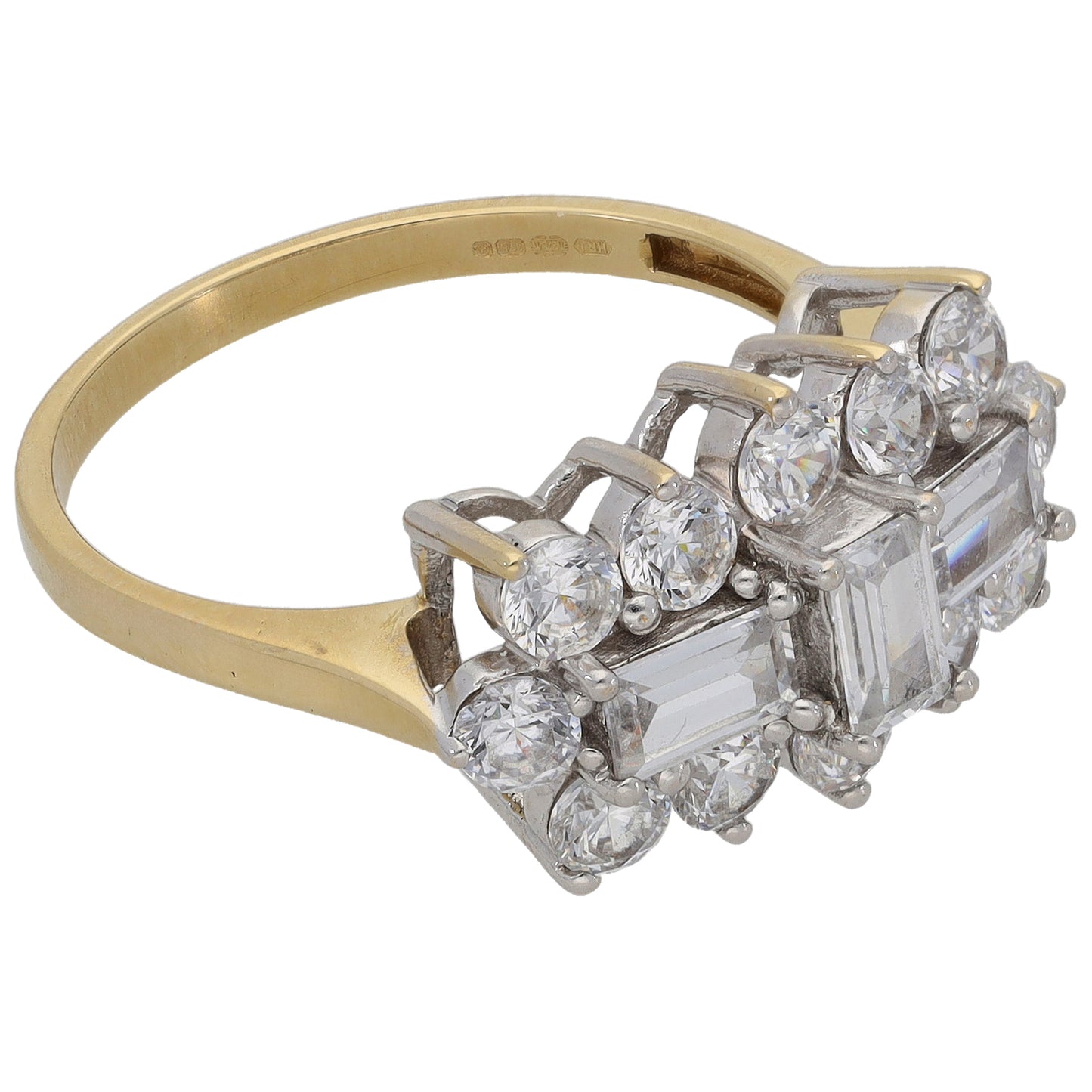 9ct Gold Cubic Zirconia Dress/Cocktail Ring Size Q