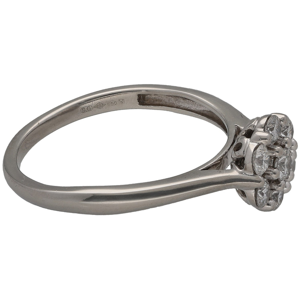 Platinum ring side view with round diamond cluster setting and engraved band, size P
