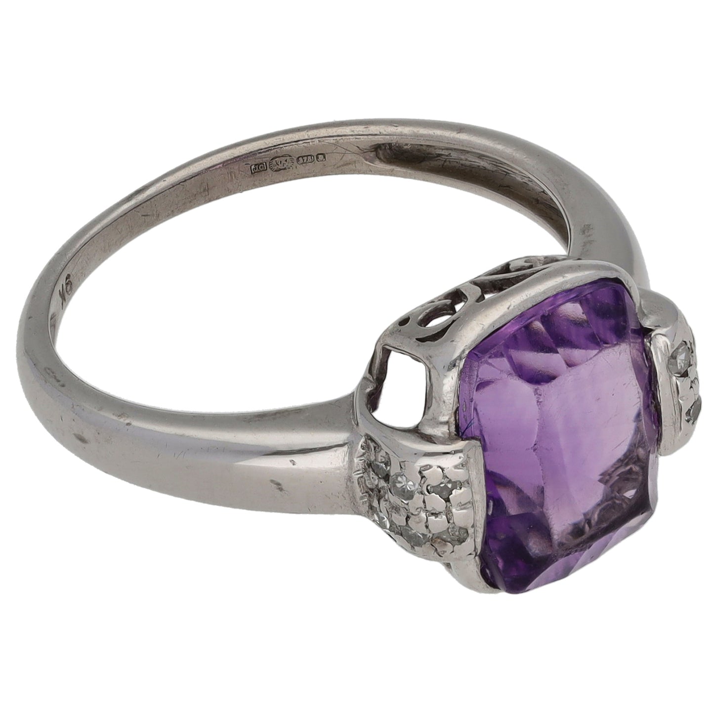 9ct White Gold 0.06ct Diamond & Amethyst Dress/Cocktail Ring Size O