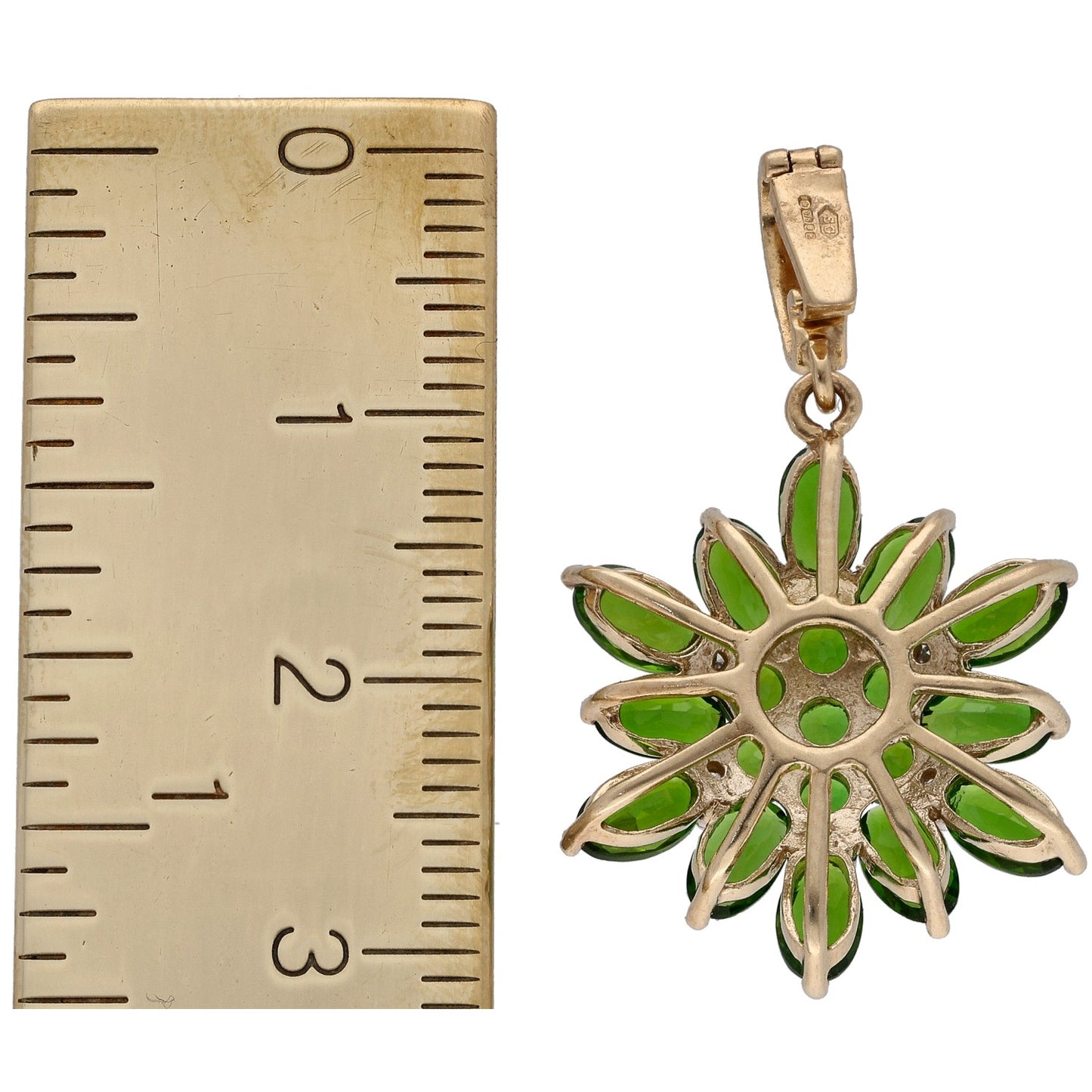 9ct Gold Diopside & 0.03ct Diamond Dress/Cocktail Pendant