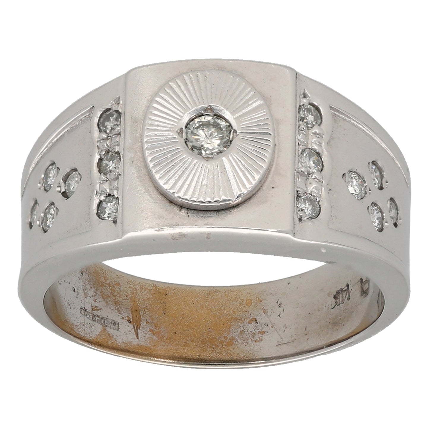 14ct White Gold 0.24ct Diamond Patterned Signet Ring Size P