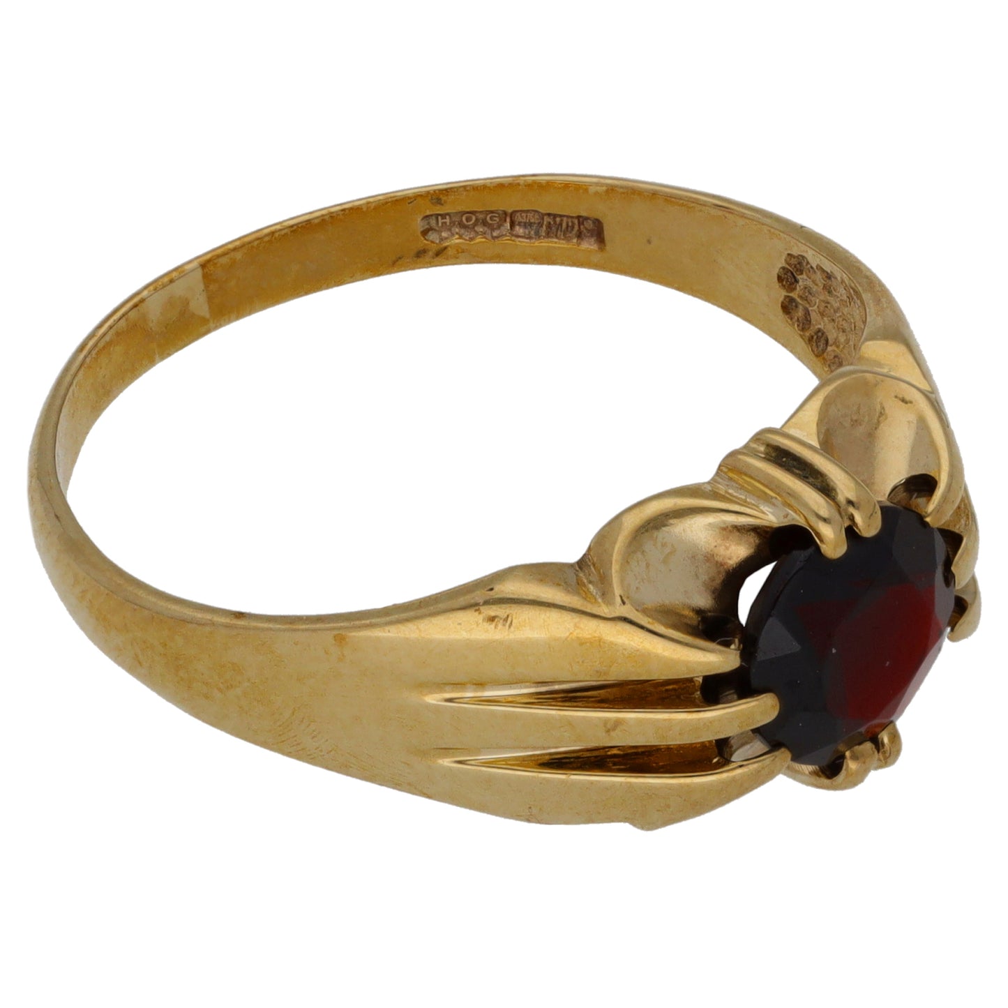 9ct Gold Garnet Single Stone Ring Size W