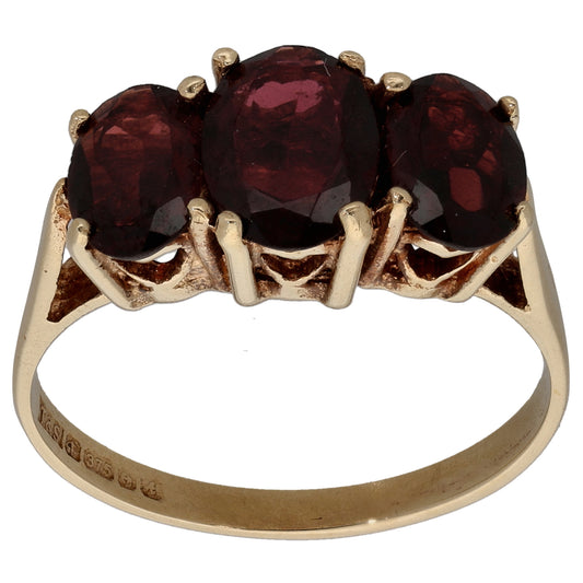 9ct Gold Garnet Three Stone Ring Size P