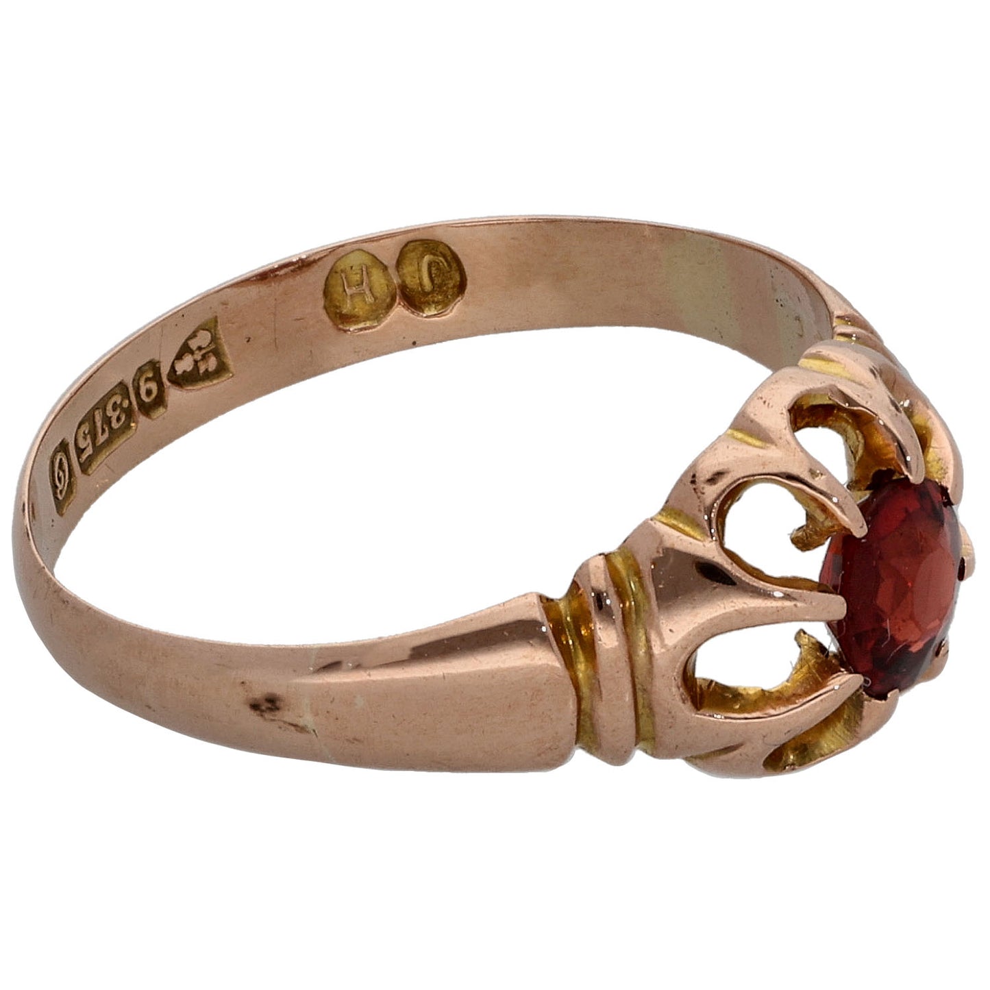 9ct Gold Garnet Single Stone Ring Size N