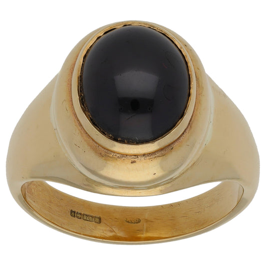 9ct Gold Garnet Single Stone Ring Size U
