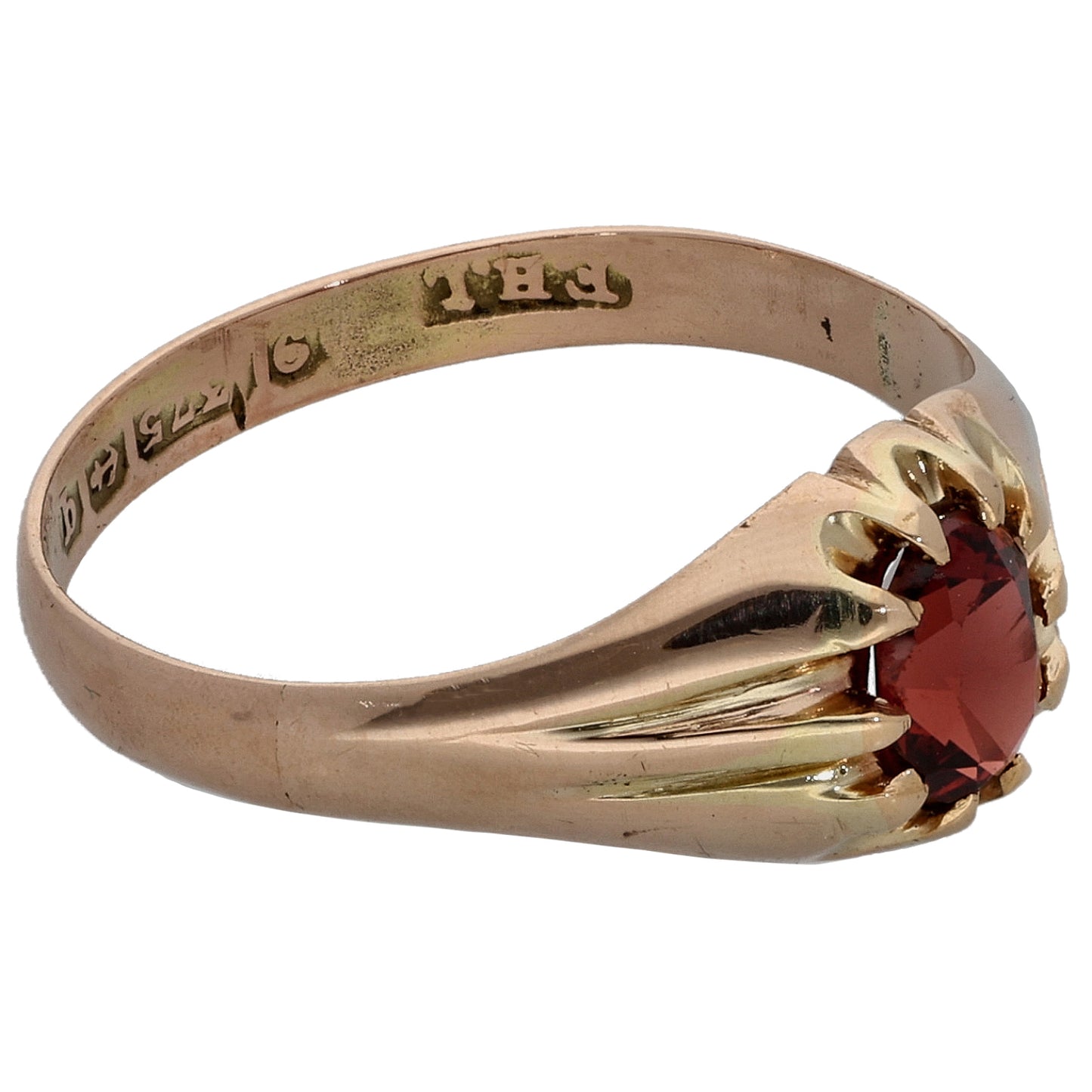 9ct Gold Garnet Single Stone Ring Size N