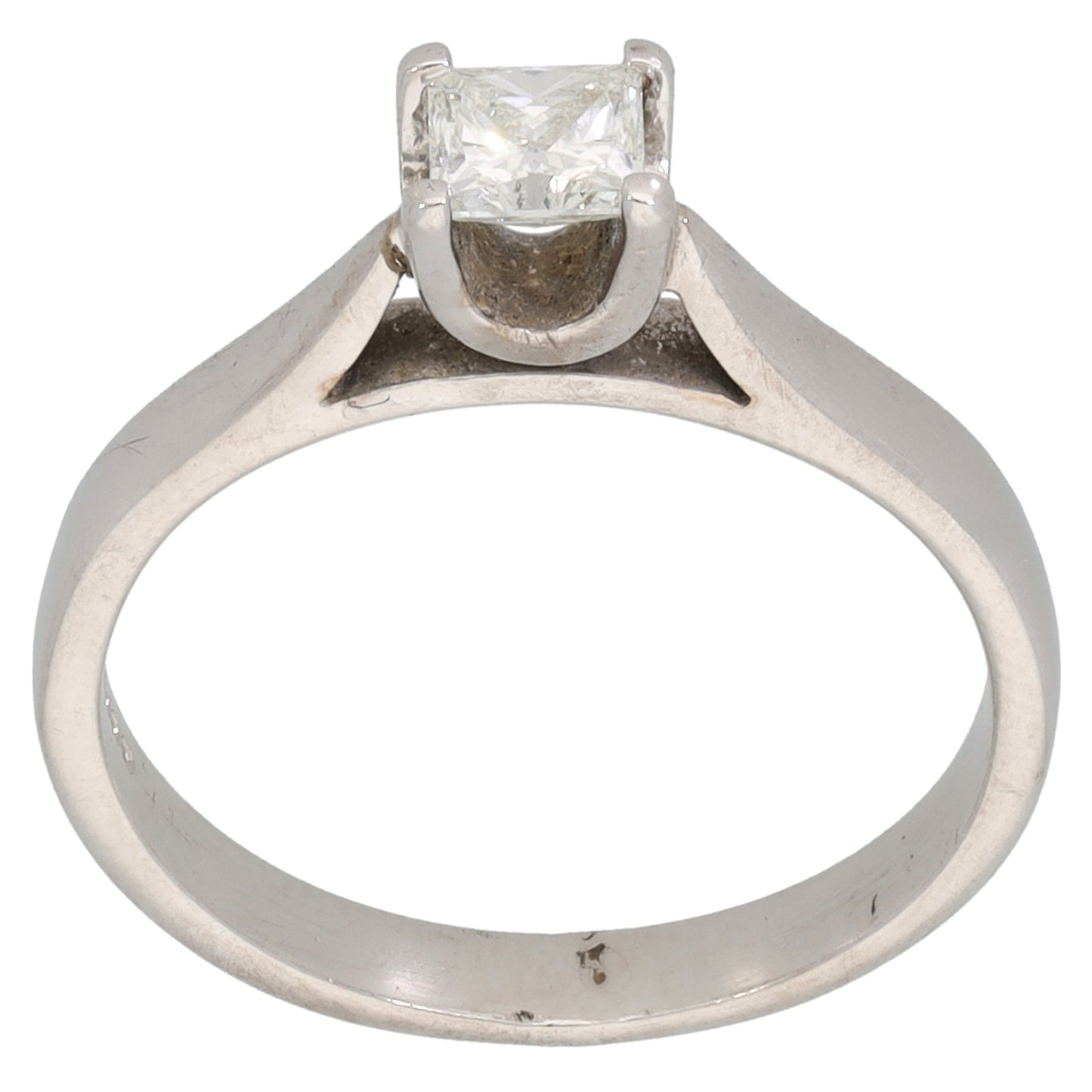 18ct White Gold 0.28ct Diamond Solitaire Ring Size K