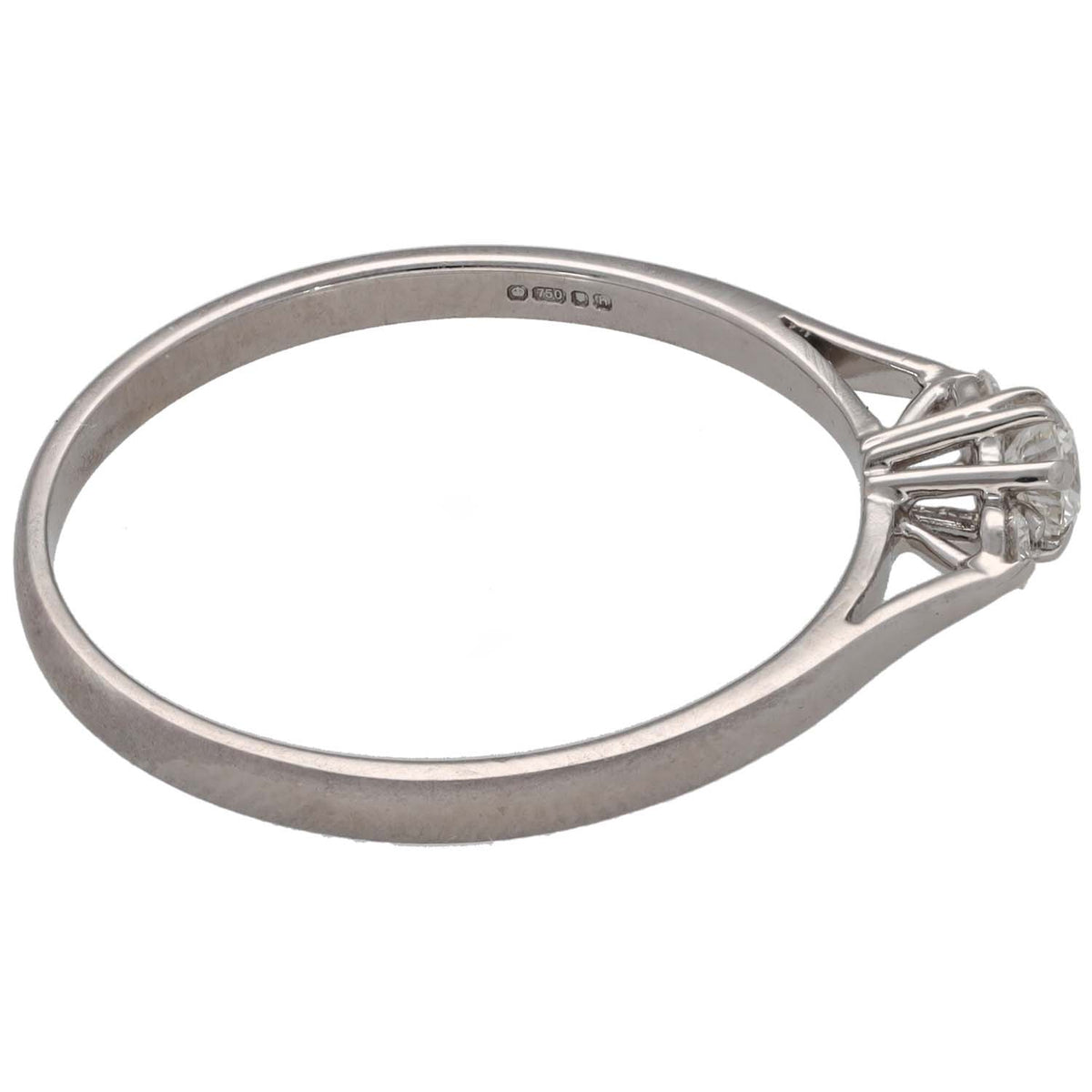 18ct White Gold 0.26ct Diamond Trilogy Ring Size X