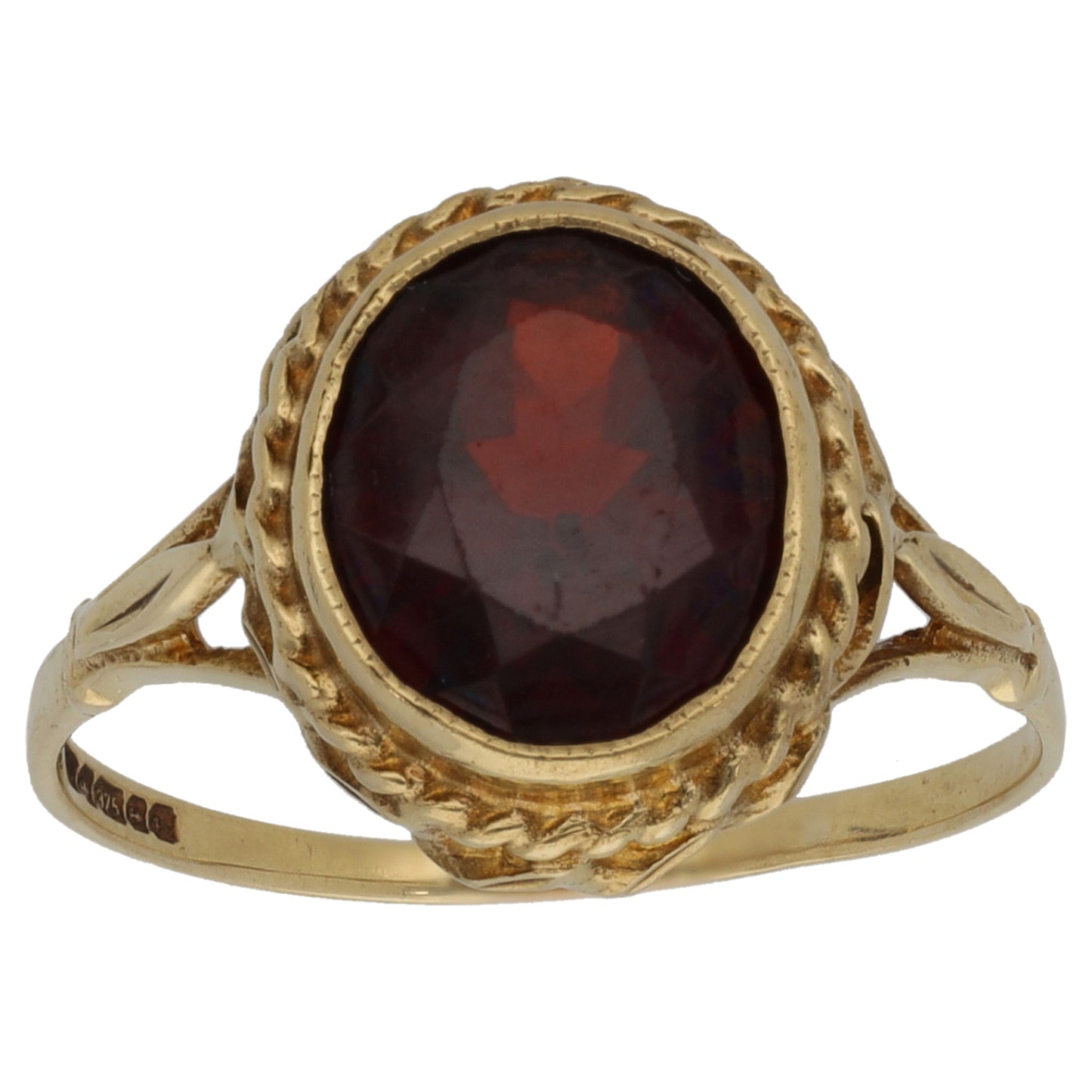 9ct Gold Garnet Single Stone Ring Size O