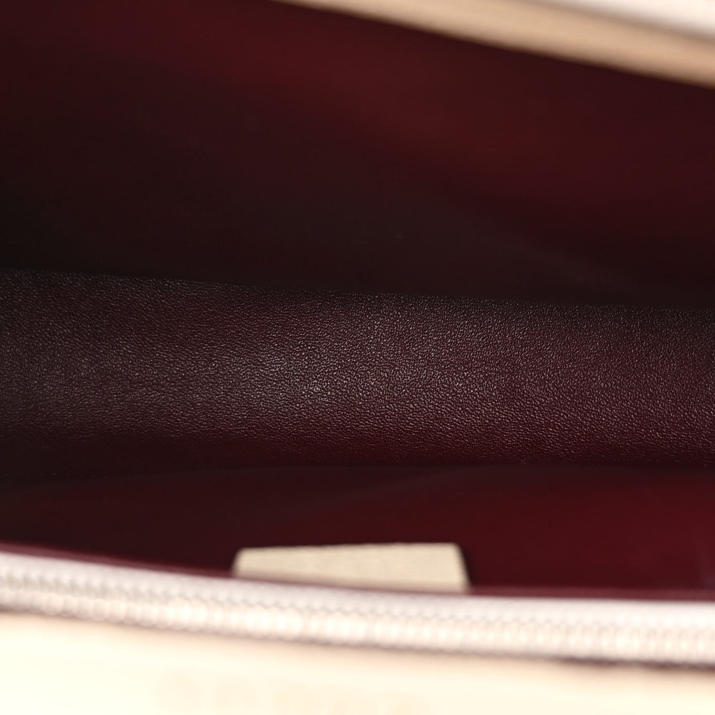 Gucci Zumi Top Handle Calfskin Leather Bag - Mystic White