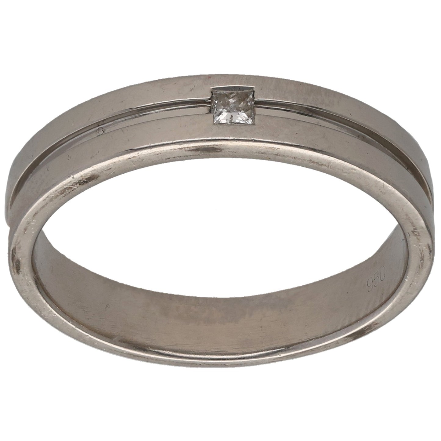Platinum 0.06ct Diamond Patterned Single Stone Wedding Ring Size O
