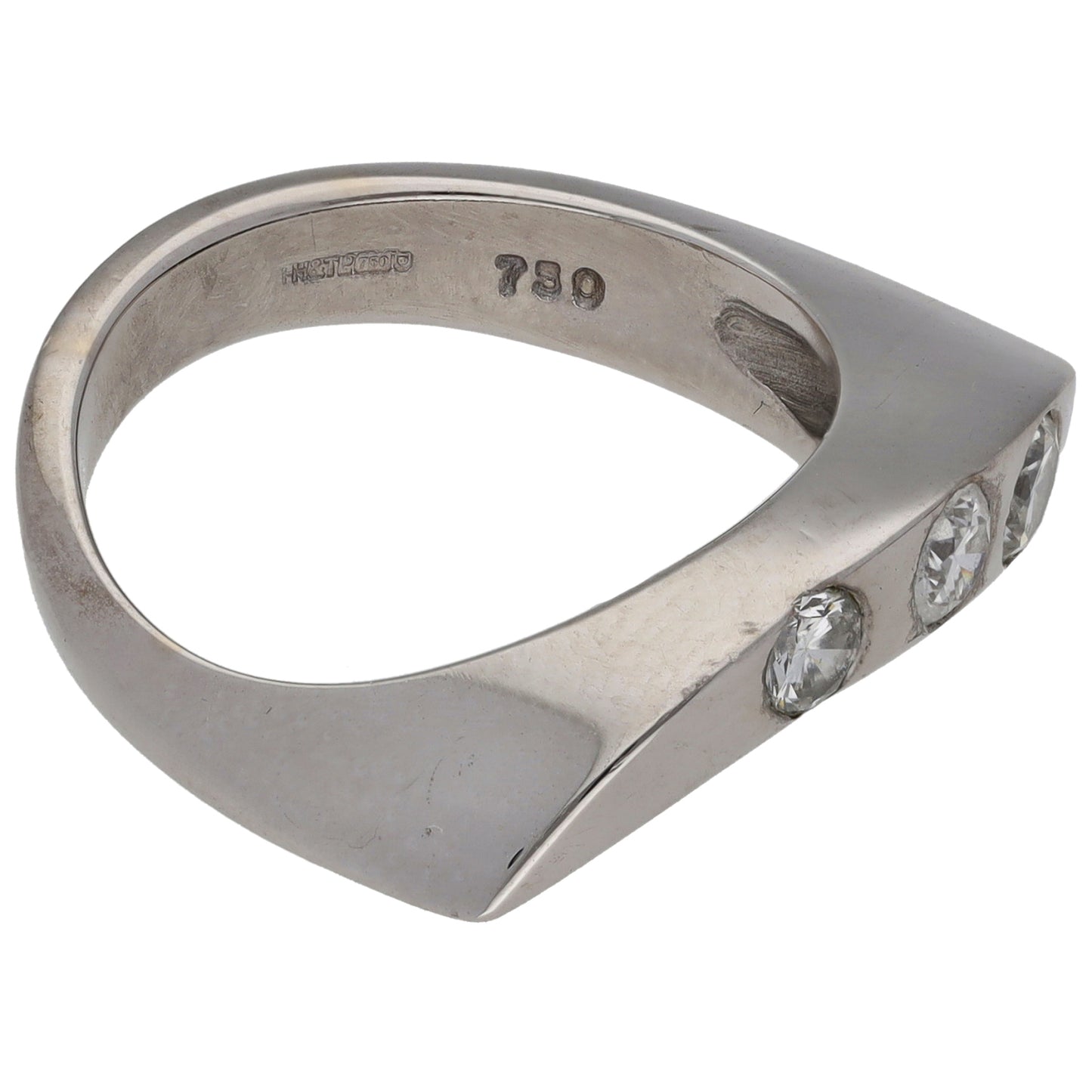 18ct White Gold 0.45ct Diamond Trilogy Ring Size L