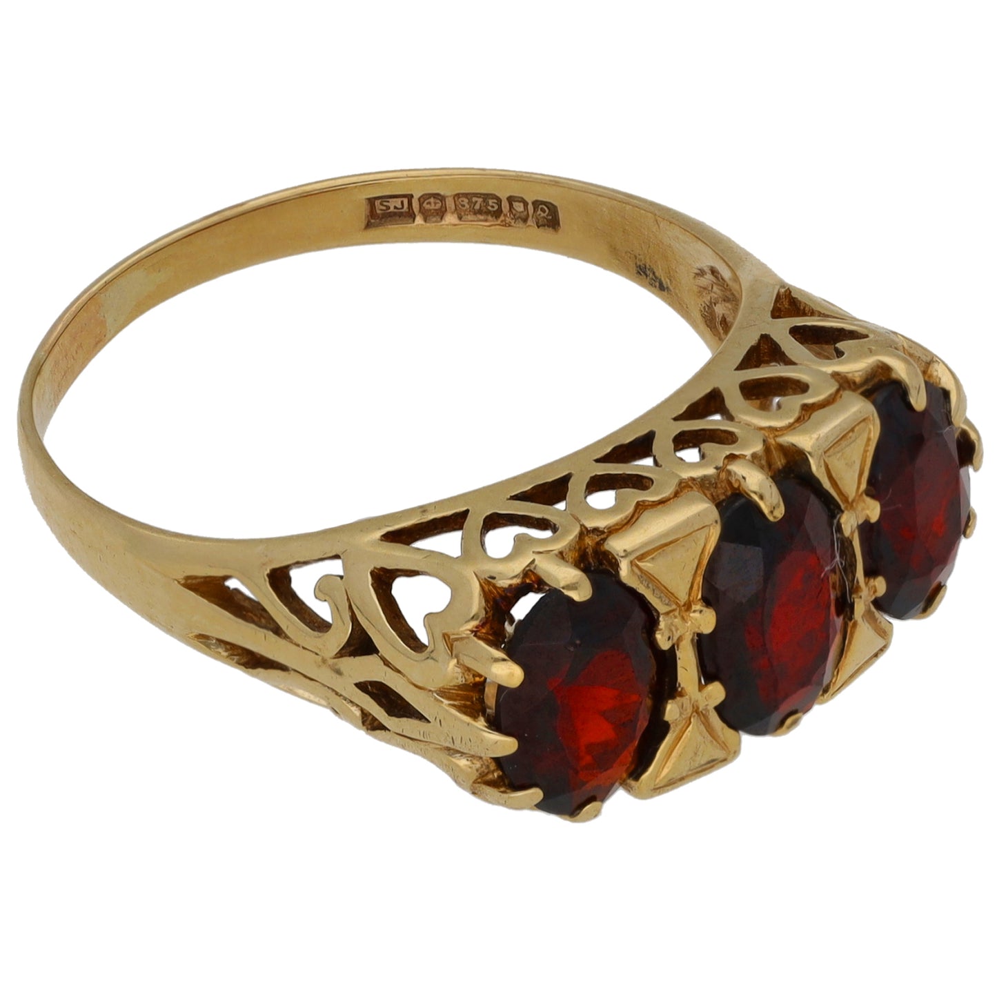 9ct Gold Garnet Trilogy Ring Size P