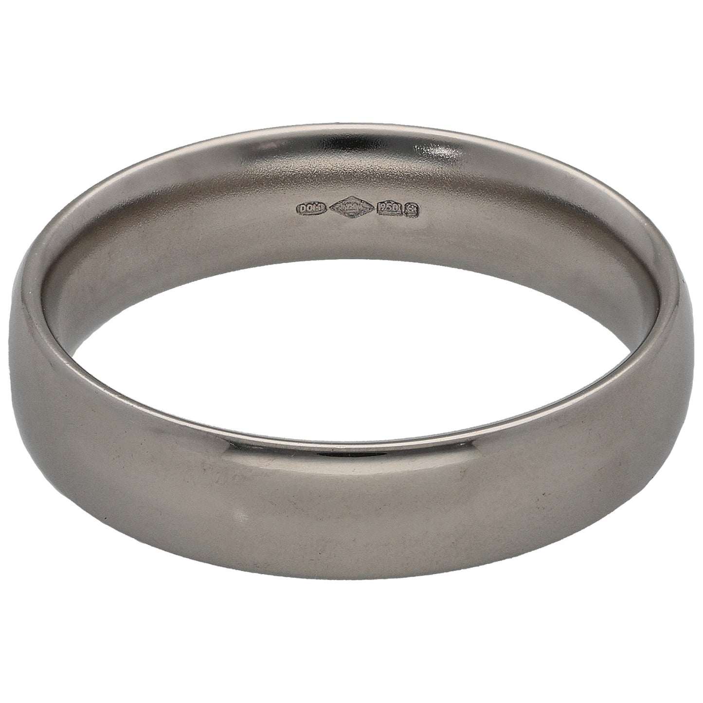 Platinum plain wedding ring with inner engravings, smooth polished band