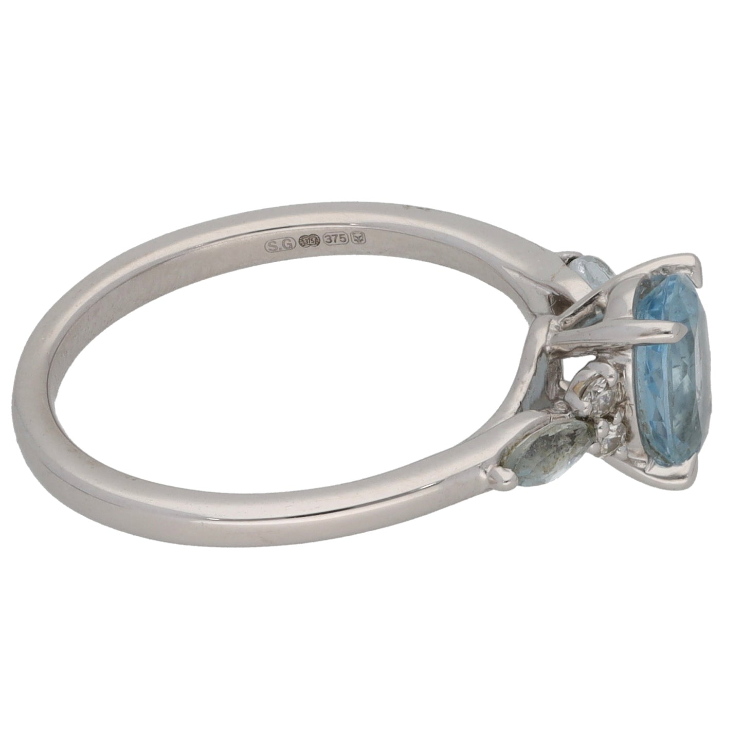 9ct White Gold Aquamarine & 0.05ct Diamond Single Stone Ring With Accents Size K