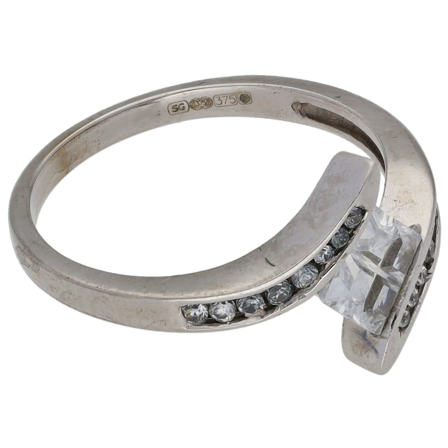 9ct White Gold Cubic Zirconia Dress/Cocktail Ring Size L