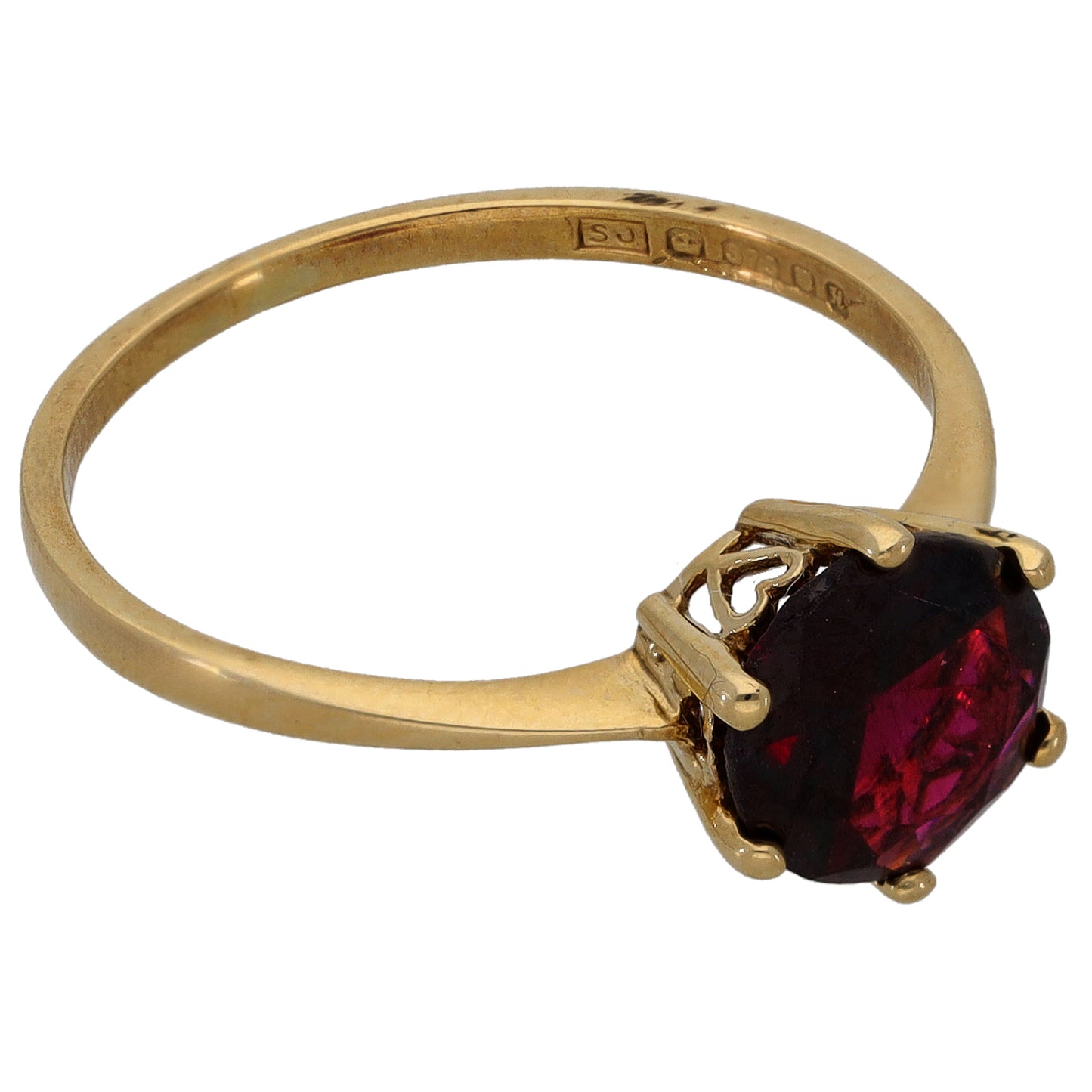 9ct Gold Garnet Single Stone Ring Size O