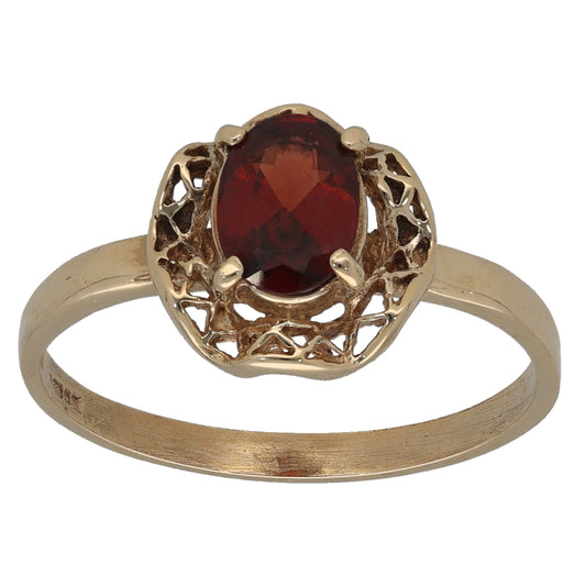 9ct Gold Garnet Single Stone Ring Size Q