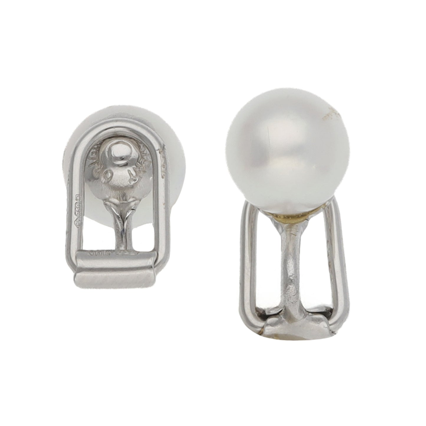 18ct White Gold Cultured Pearl Clip On Earrings