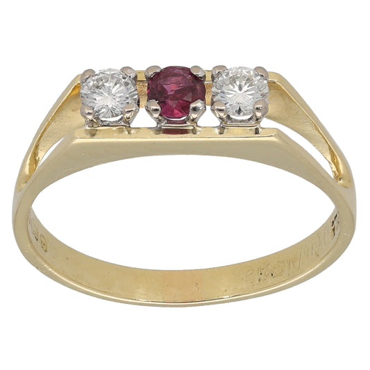 18ct Gold 0.20ct Diamond & Ruby Three Stone Ring Size P