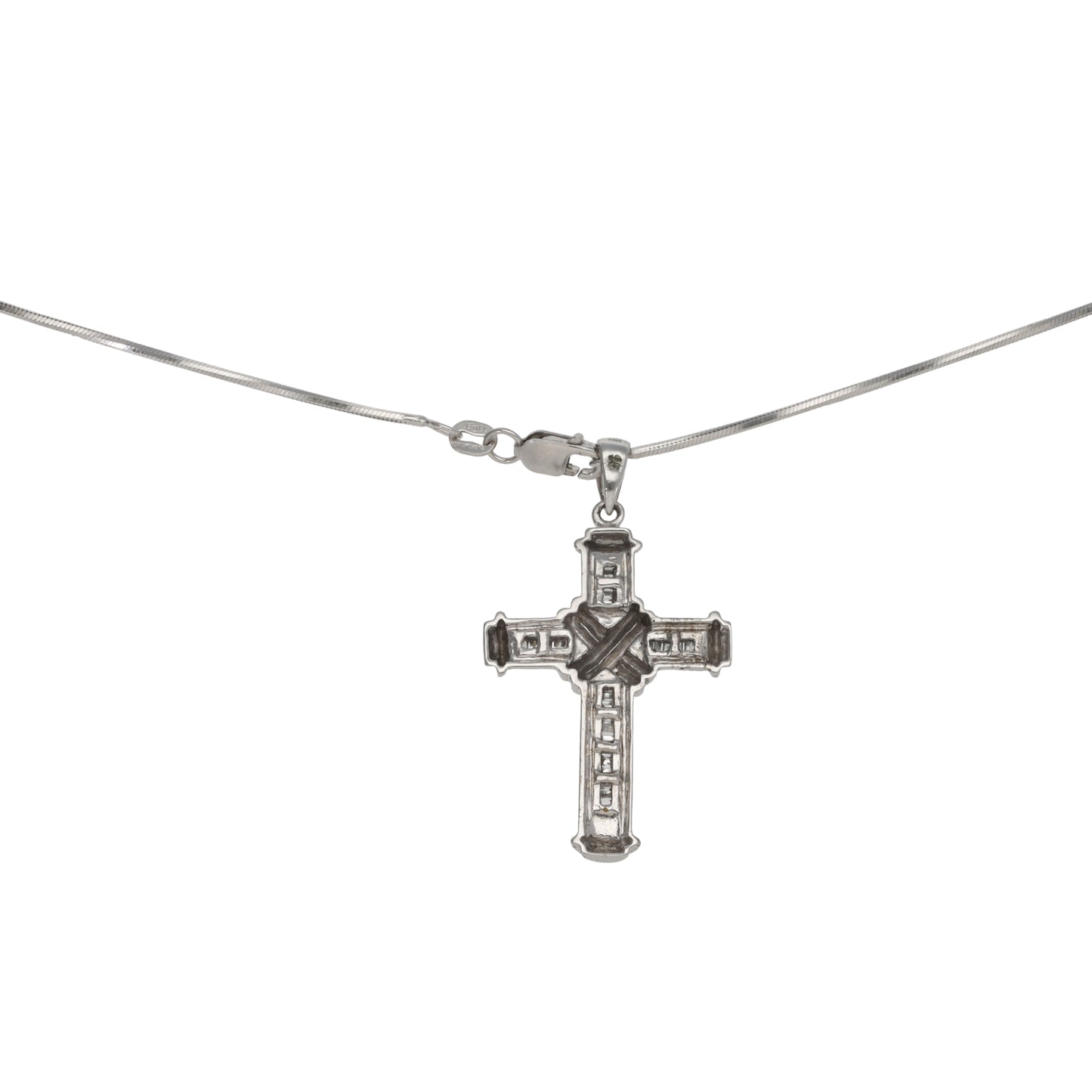 9ct White Gold 0.23ct Diamond Cross Pendant With Chain