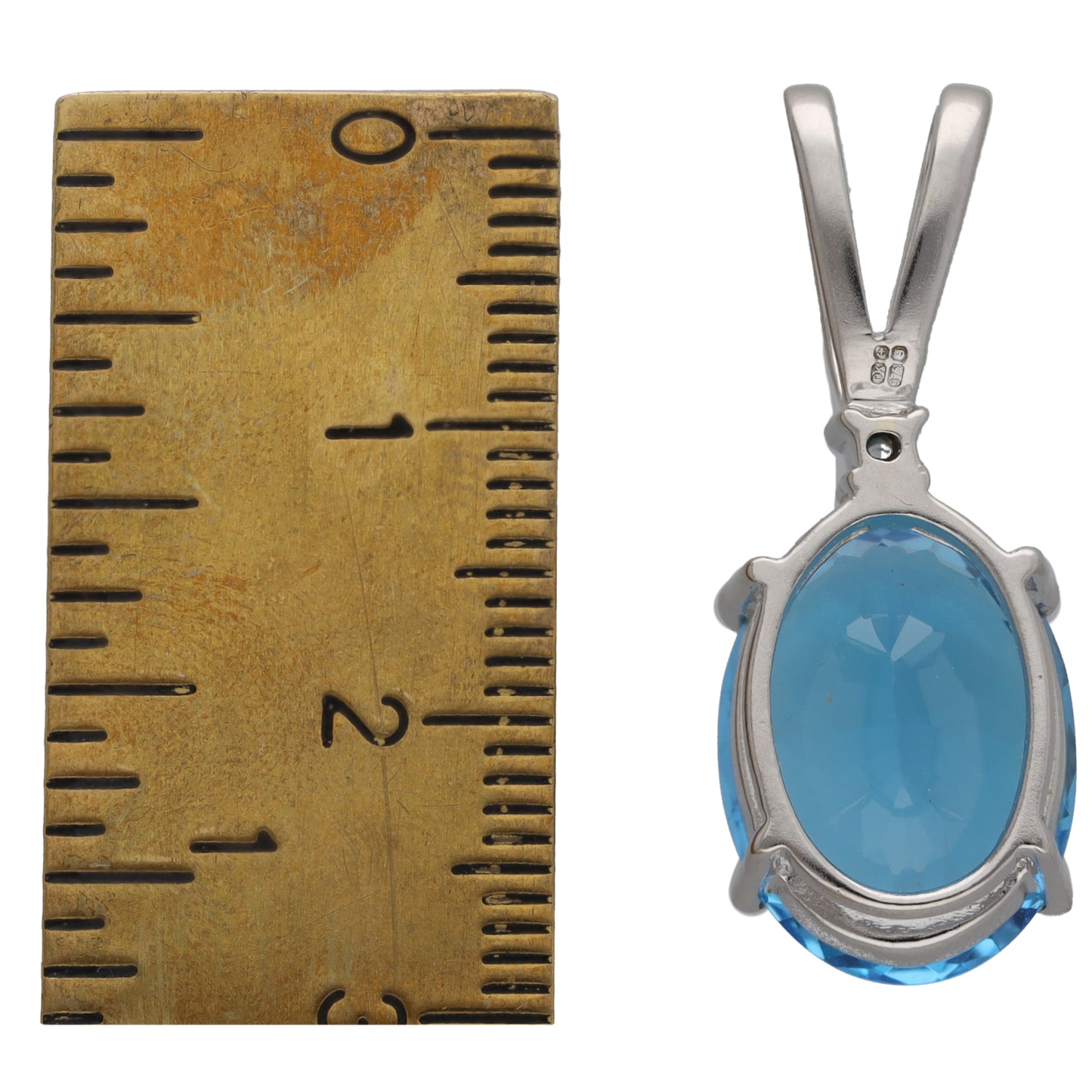 9ct White Gold Topaz & Imitation Gem Dress/Cocktail Pendant