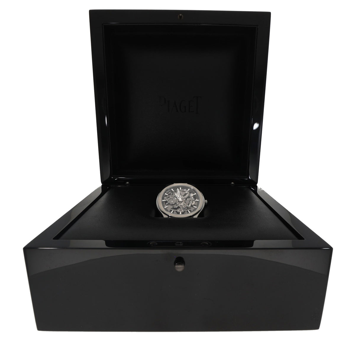 Piaget Polo Skeleton G0A45001, skeleton dial with stainless steel case and bracelet with crown in black Piaget box